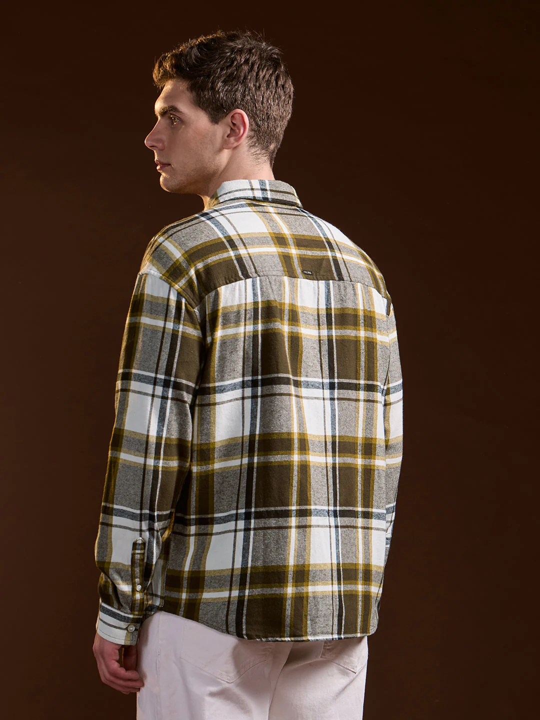 Men Multi-Color Flannel Checked Relax Fit Overshirt - Image 2