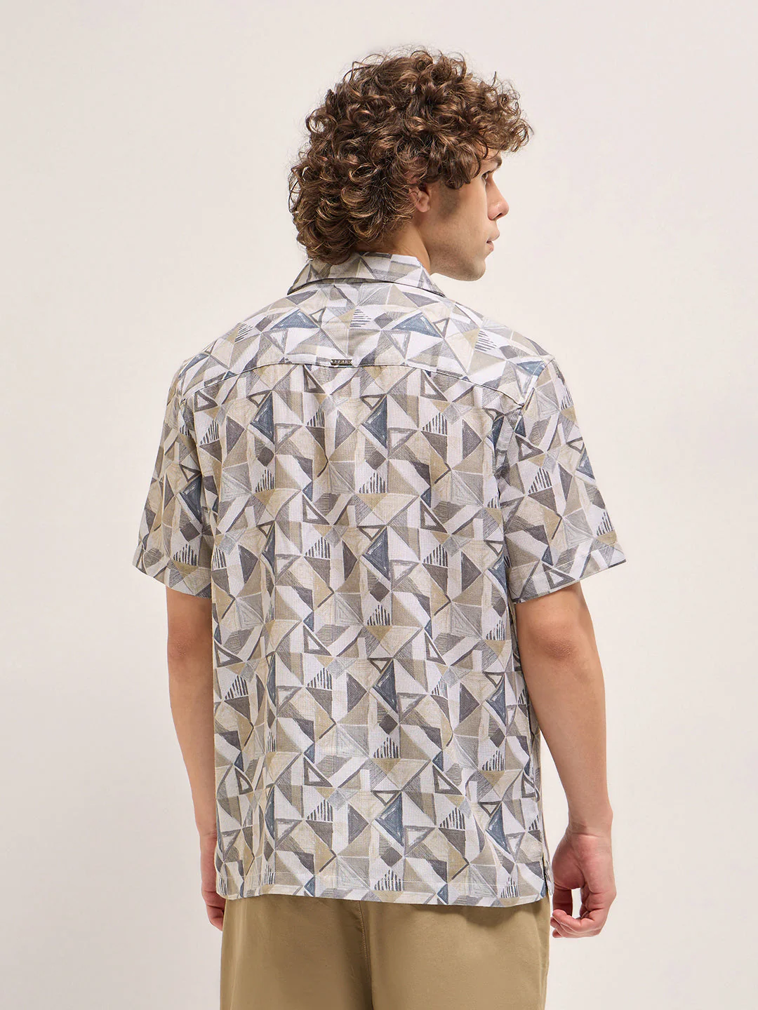 Men Multi-Color Geometrical Print Regular Fit Casual Shirt - Image 2