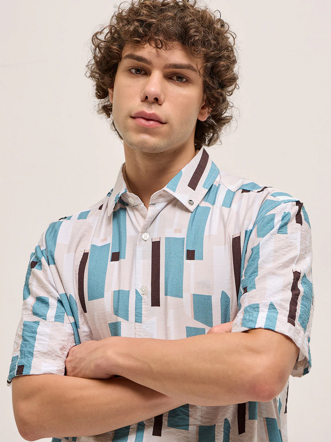 Men Multi-Color Geometrical Print Relax Fit Casual Shirt - Image 5
