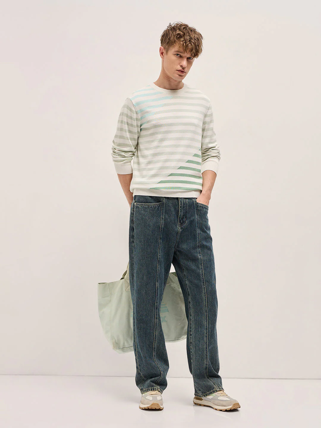 Men Multi-Color Horizontal Striped Slim Fit Ribbed Crew Neck T-shirt - Image 4