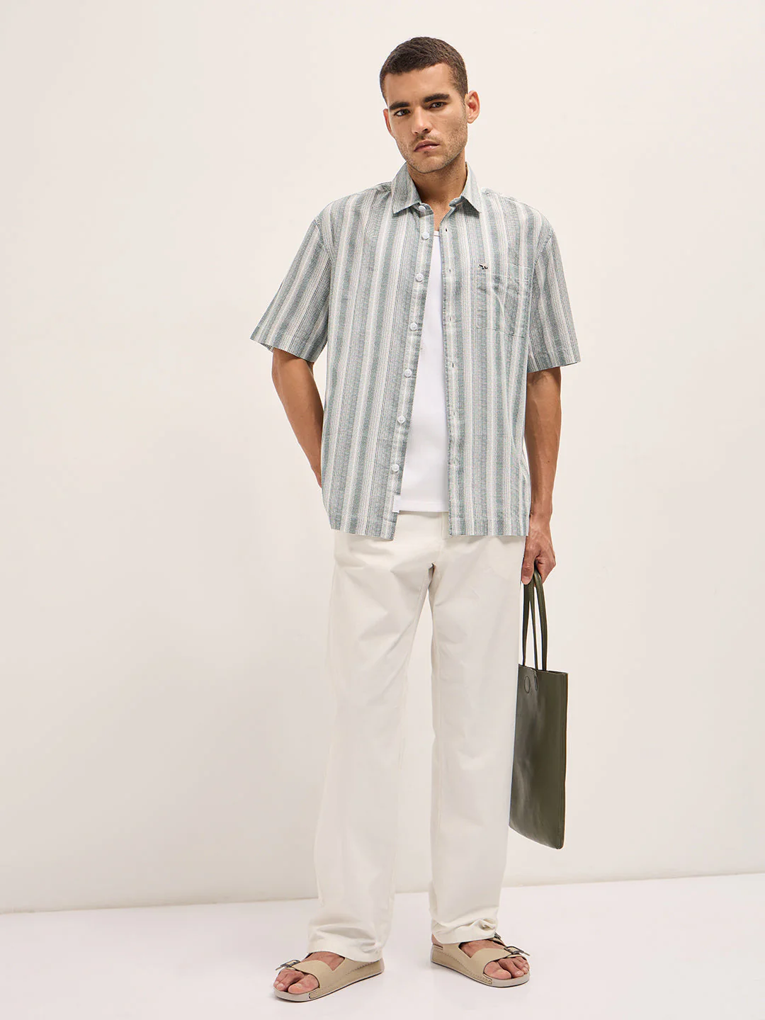 Men Multi-Color Printed Vertical Stripes Relax Fit Casual Shirt - Image 4