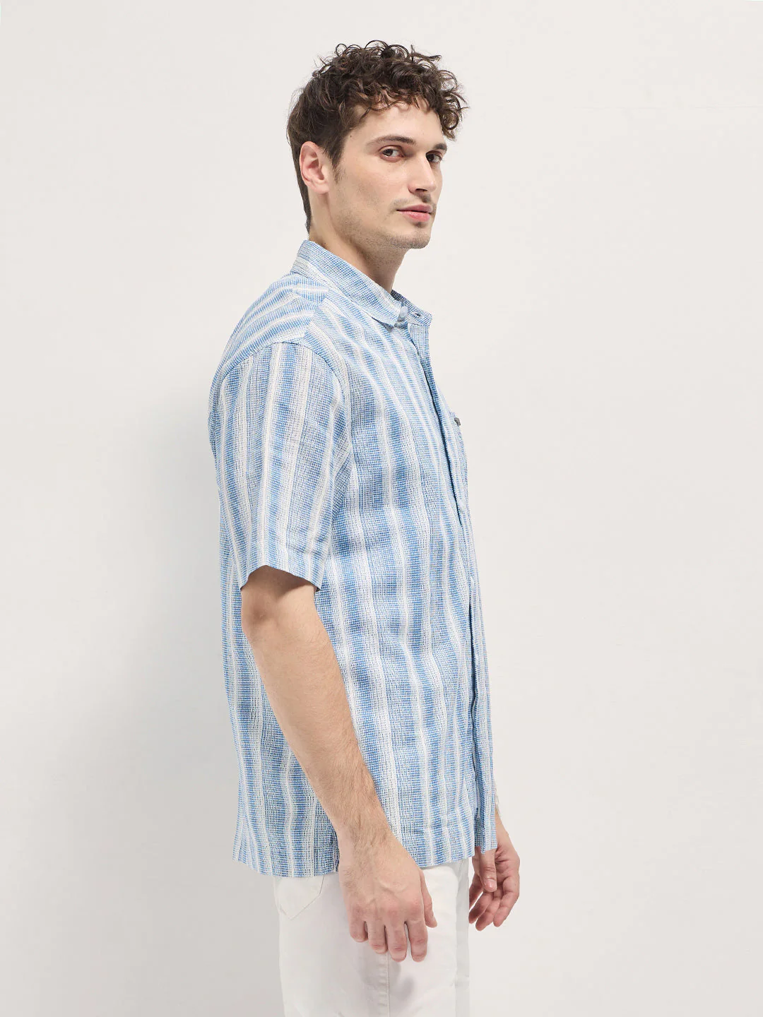 Men Multi-Color Printed Vertical Stripes Relax Fit Casual Shirt - Image 3