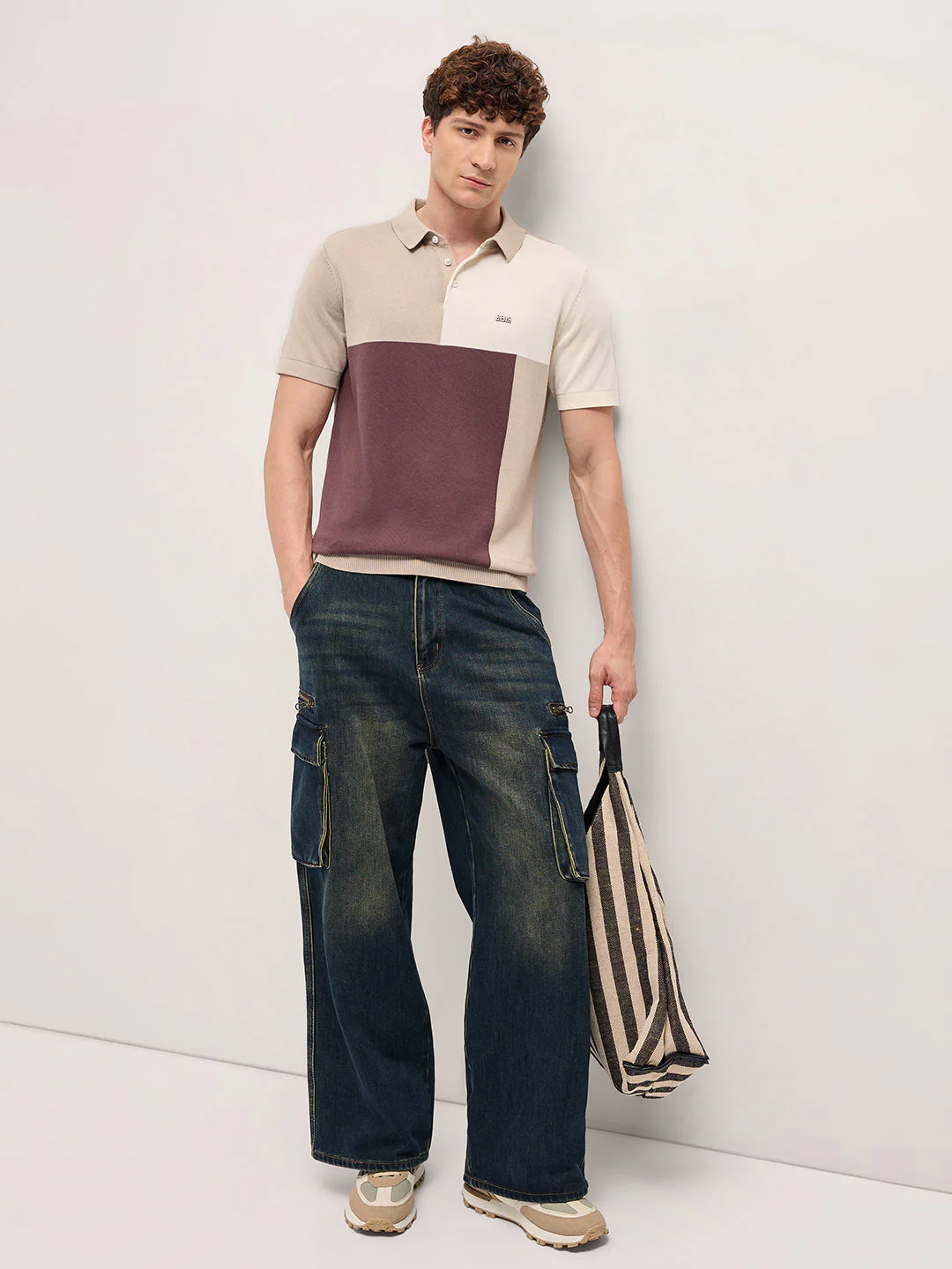 Men Multi-Color Regular Fit Color Blocked Polo - Image 4