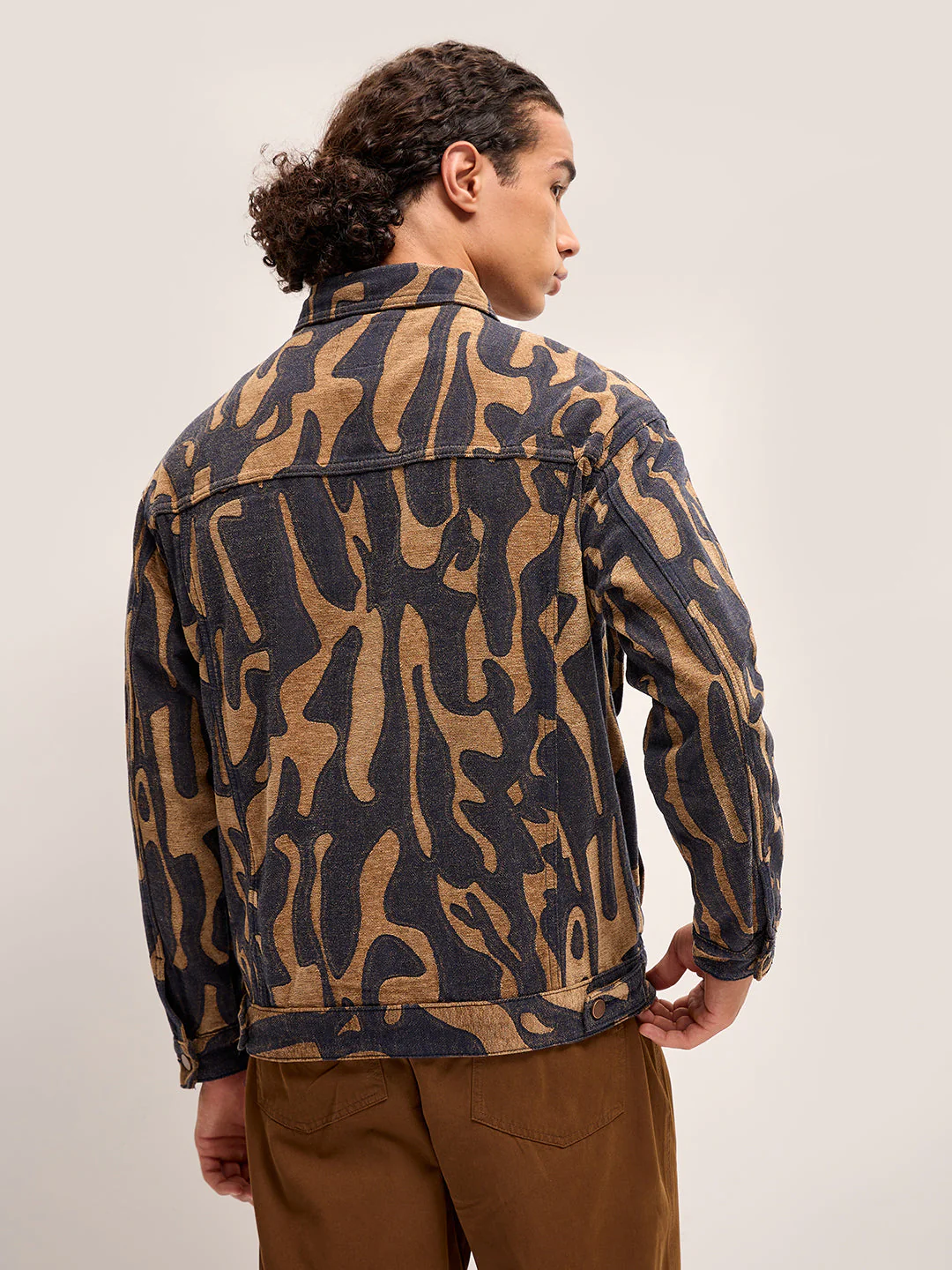 Men Multi-Color Self Design Regular Fit Classic Denim Jacket - Image 2