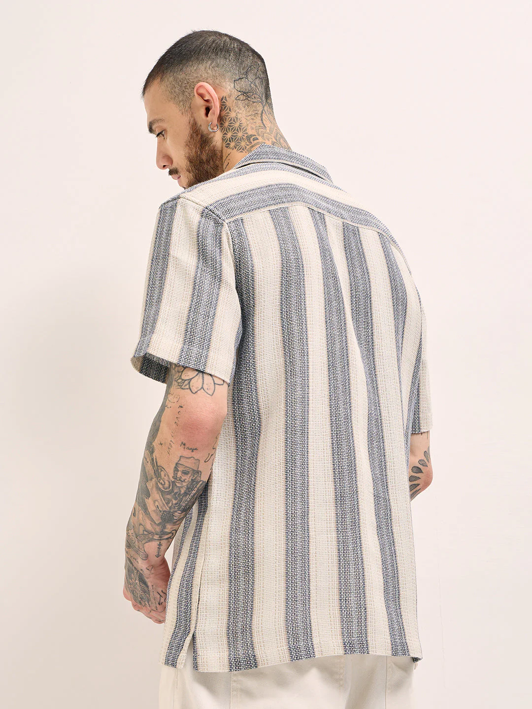 Men Striped Relaxed Fit Casual Shirt - Image 2