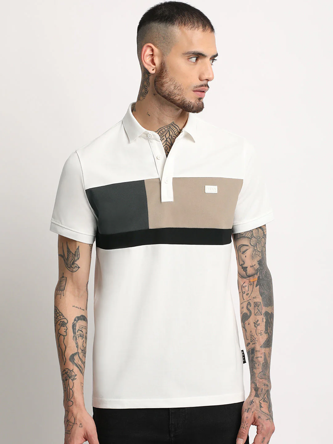 Men  Multi Colourblocked Polo T-shirt - Image 2