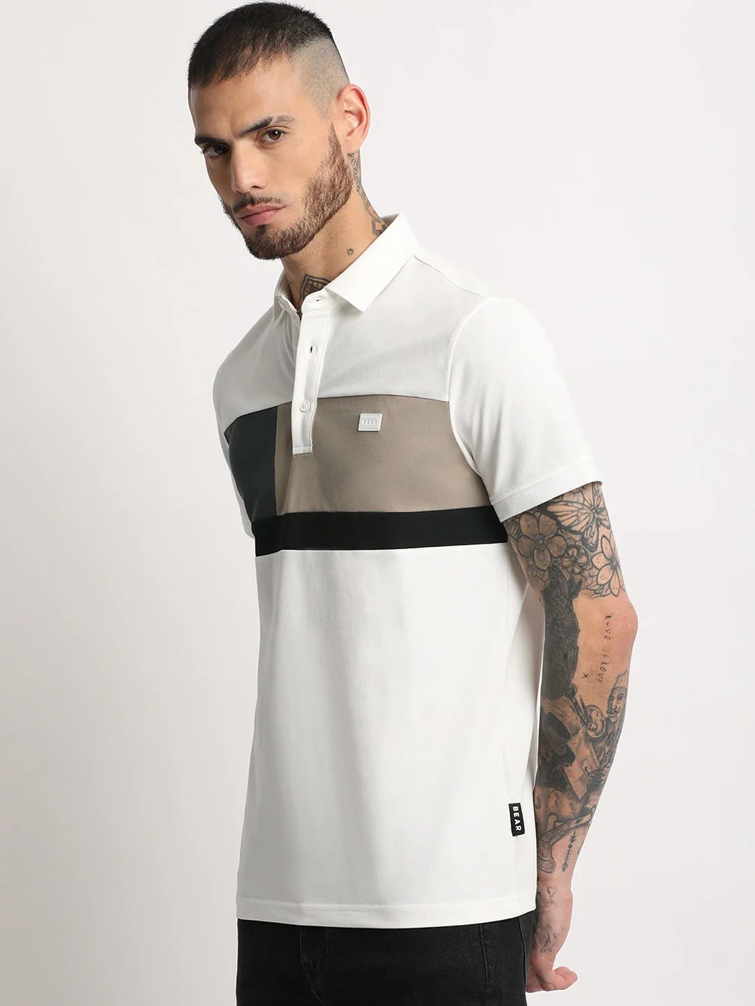 Men  Multi Colourblocked Polo T-shirt - Image 3