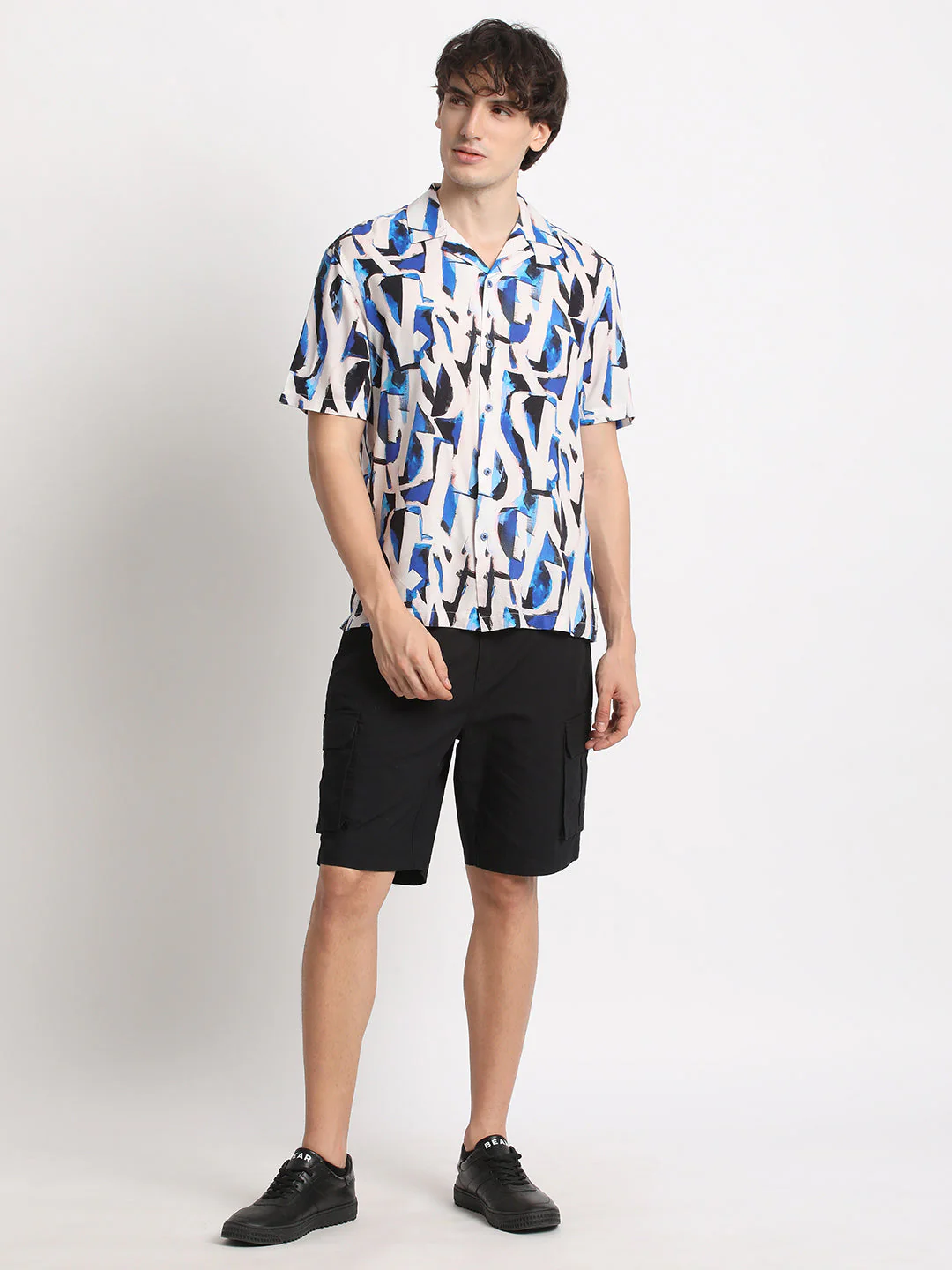 Men  Multi-Coloured Printed Regular Fit Casual Shirt - Image 5