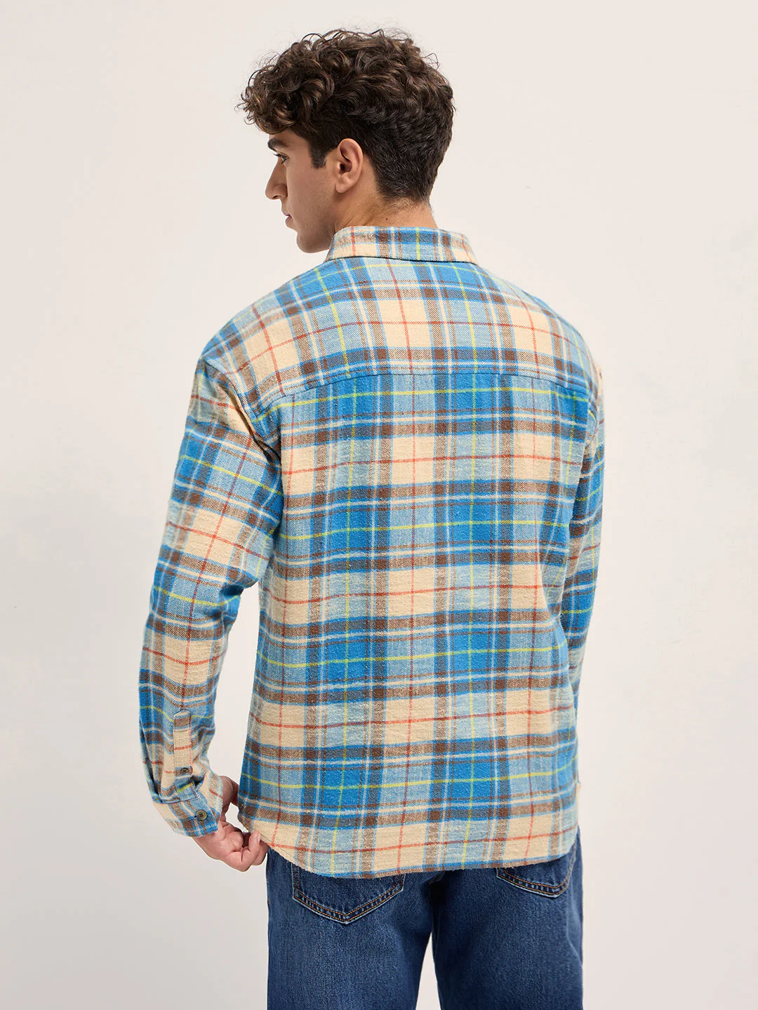 Men Multicolor Checked Relaxed Fit Casual Shirt - Image 2
