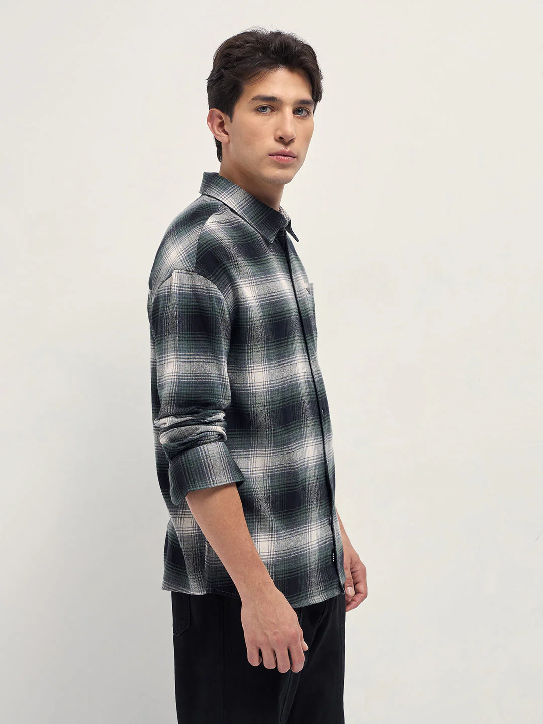 Men Multicolor Checkered Relaxed-Fit Casual Shirt - Image 3