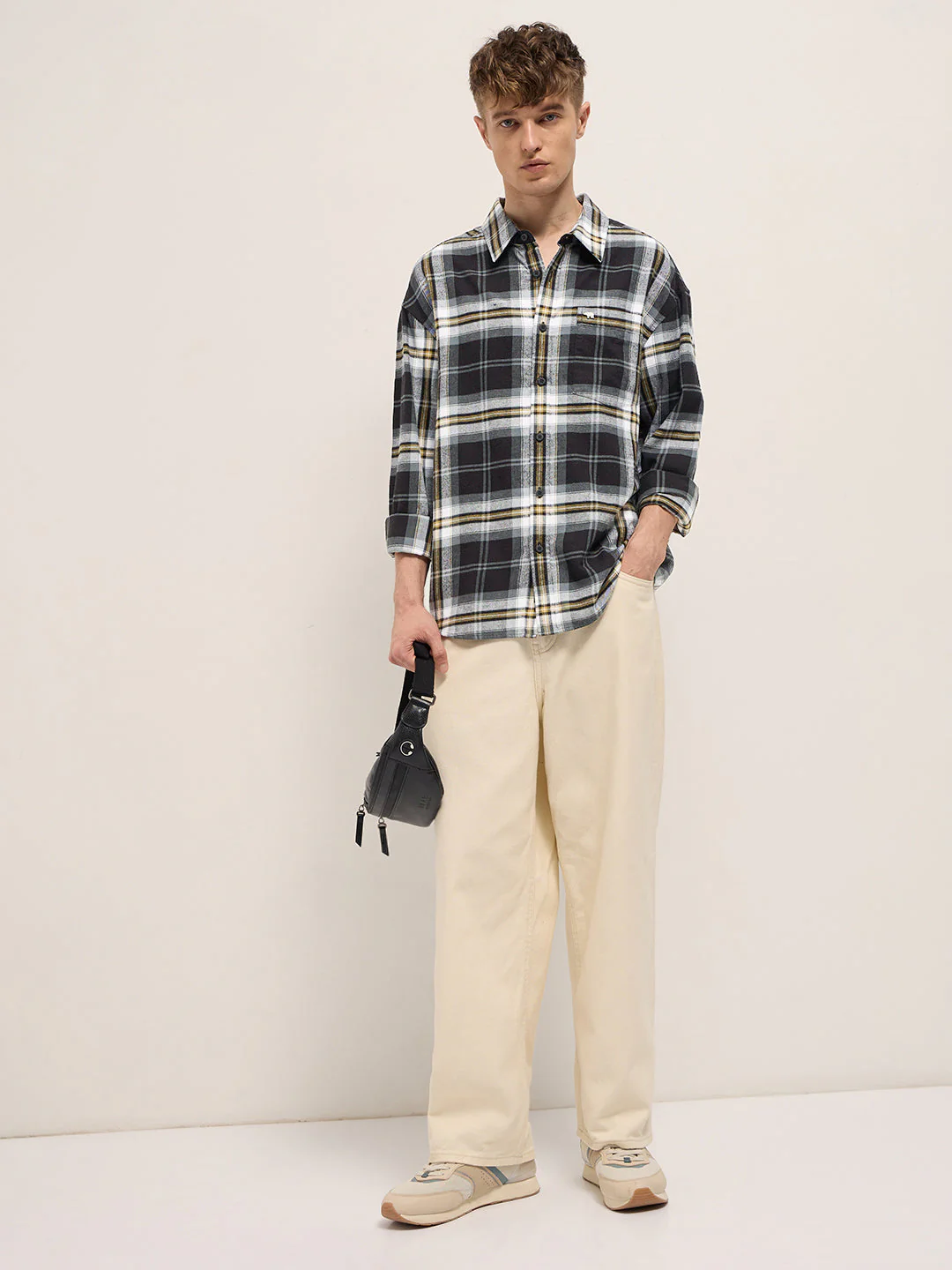 Men Multicolor Flannel Checkered Relaxed Fit Overshirt - Image 4