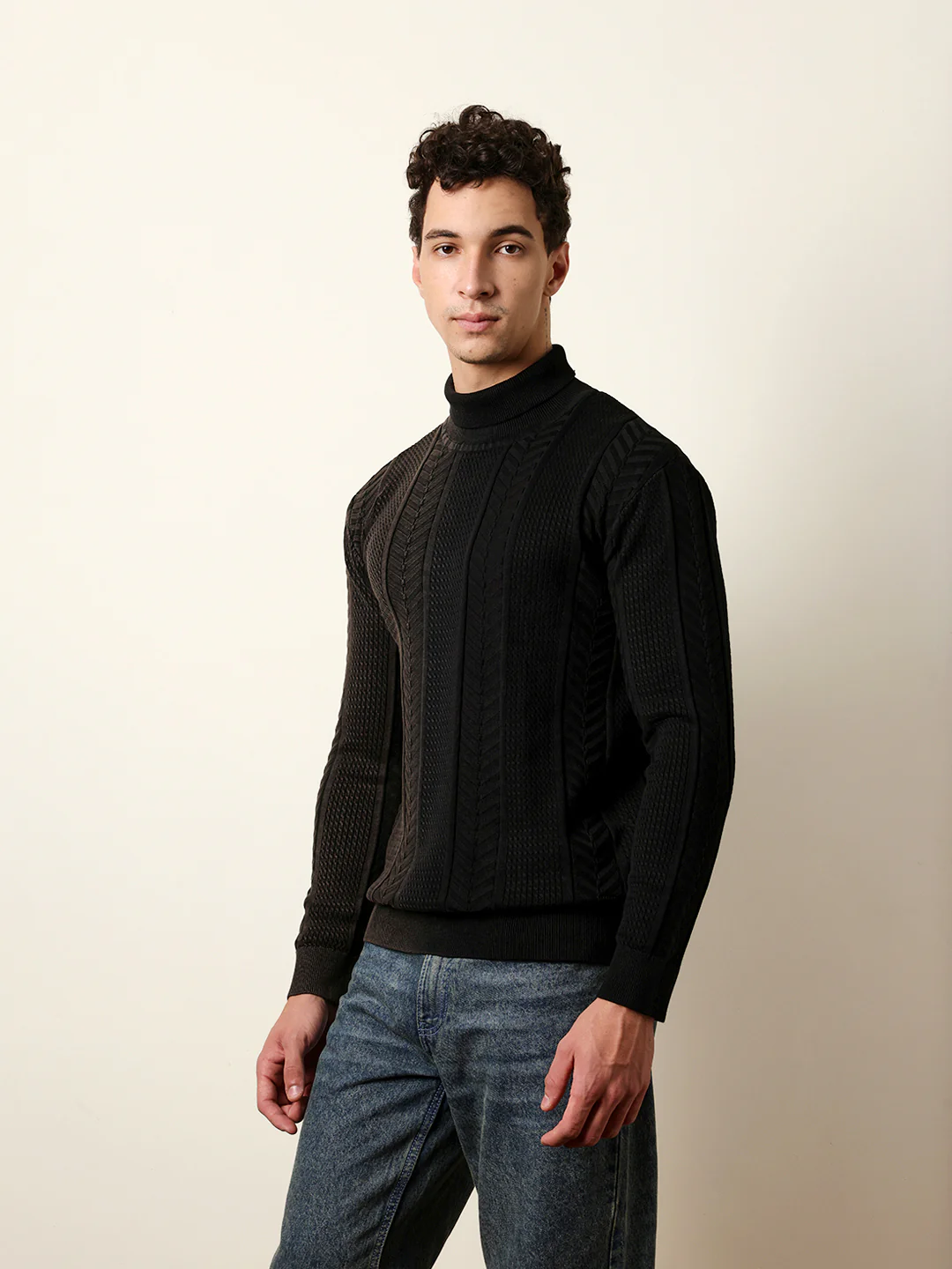 Men Multicolor Full Sleeve Relax T-Shirt - Image 4