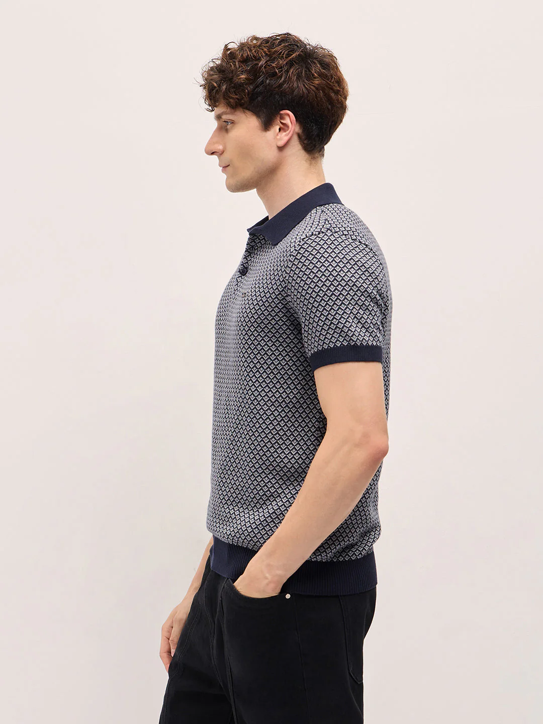 Men Multicolor Geometric textured Knit Slim Fit Polo - Image 3
