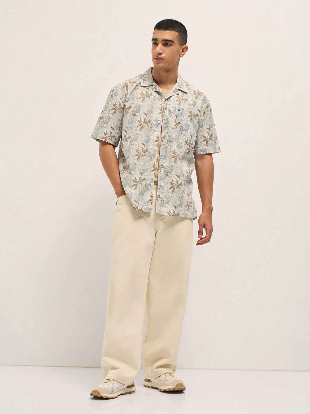 Men Multicolor Tropical Leaf Print Oversized Fit Half Sleeve Shirt - Image 4