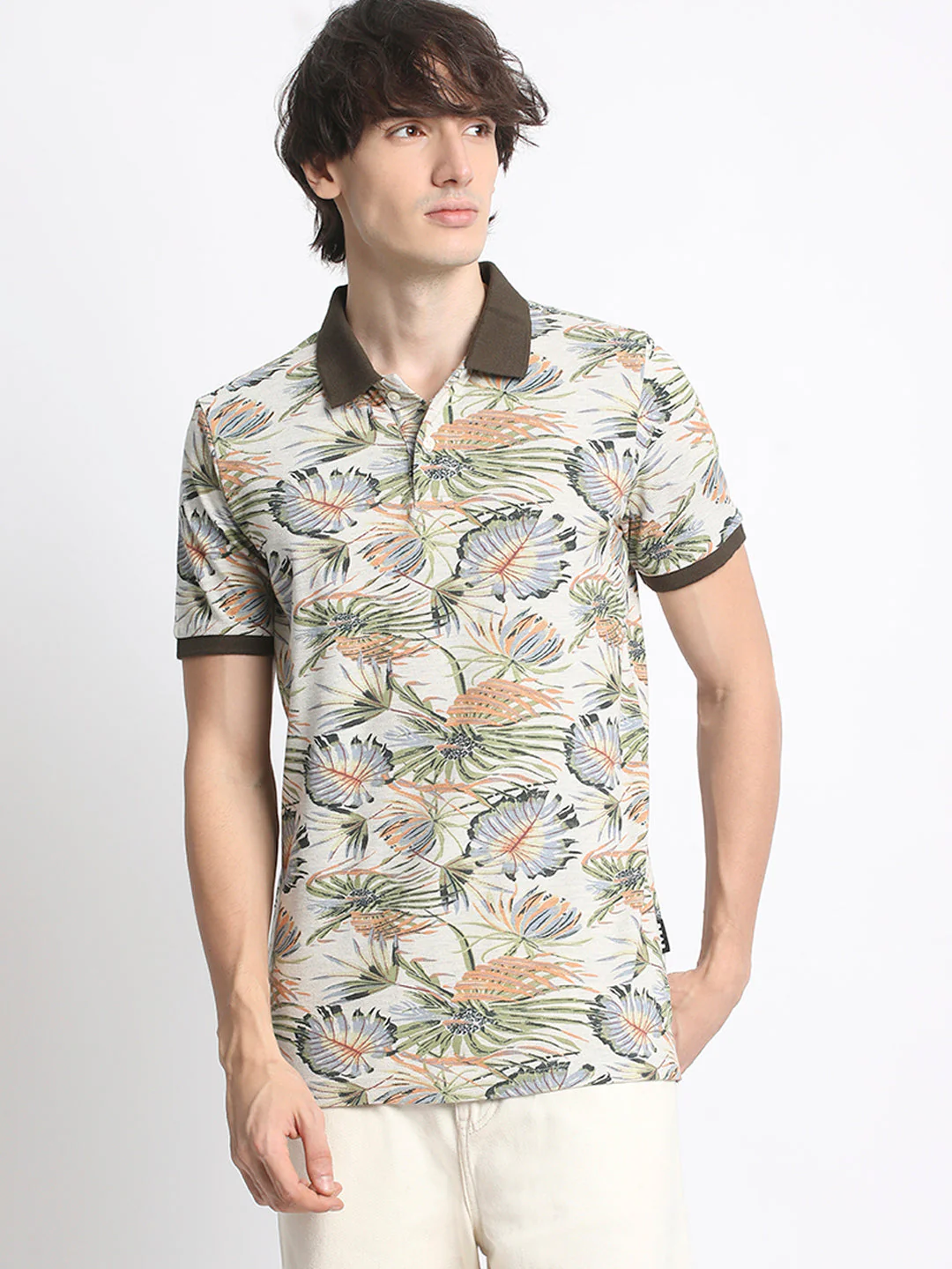 Men  Multicolored Floral Print Regular Fit Polo T-Shirt - Image 2