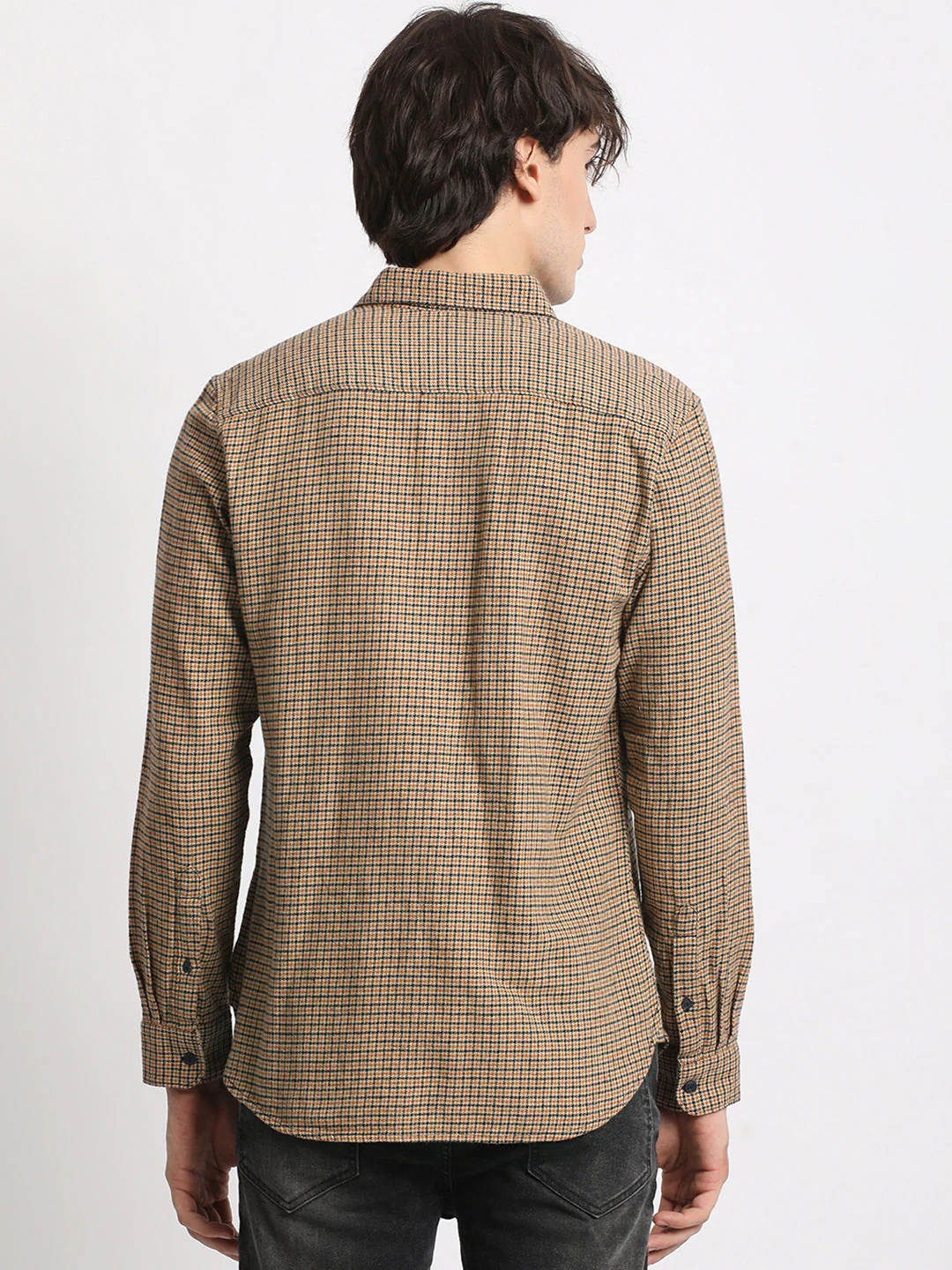 Men  Mustard Checked Slim Fit Casual Shirt - Image 4