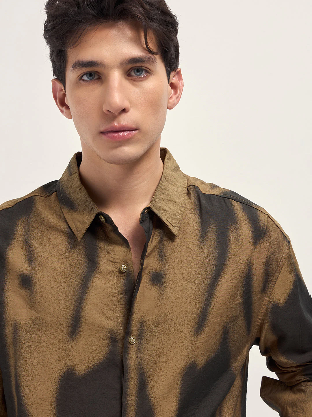 Men Mustard Digital Abstract Print Relaxed Fit Overshirt Shirt - Image 5