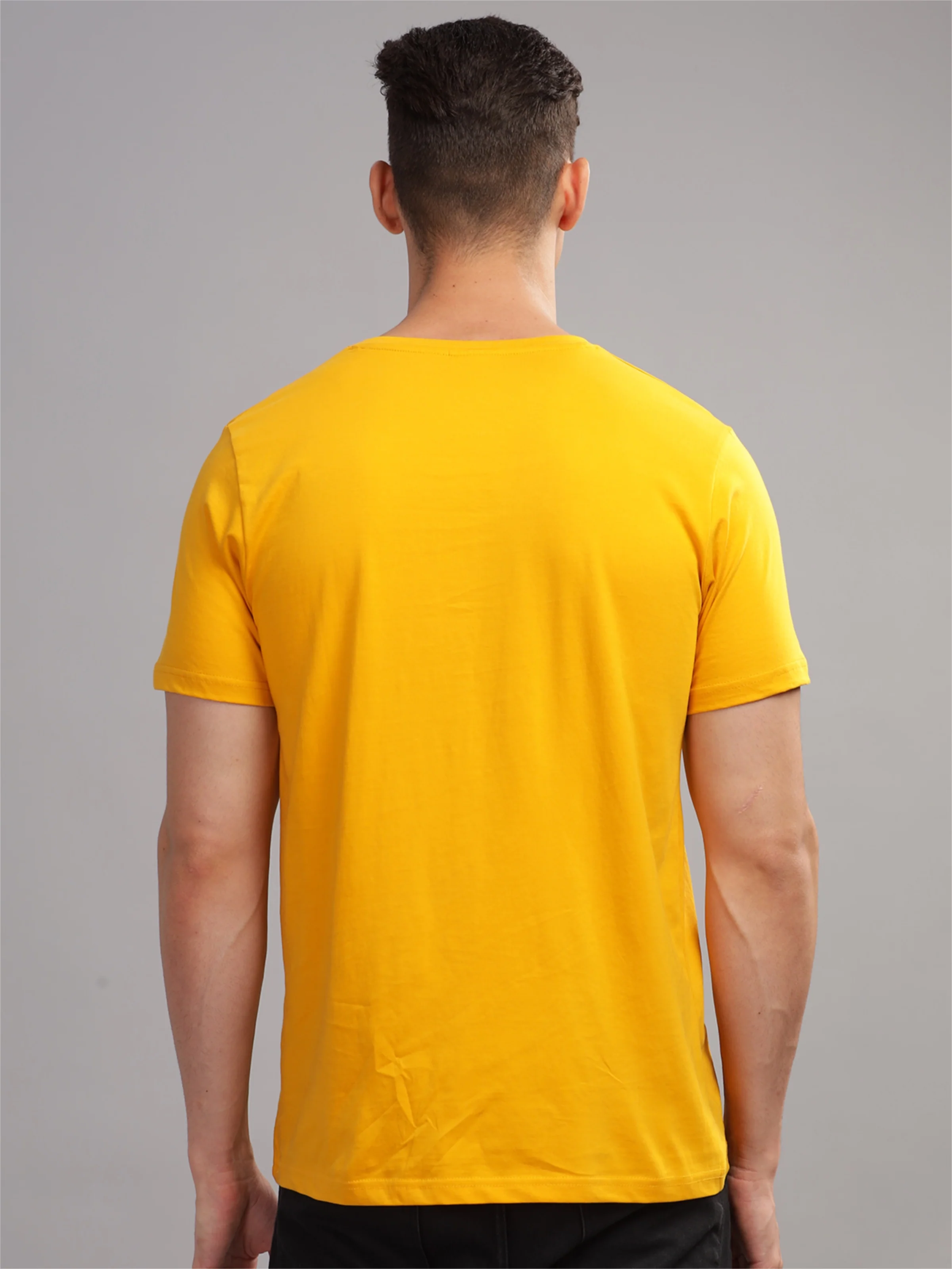 Men Mustard Round Neck T Shirt - Image 3