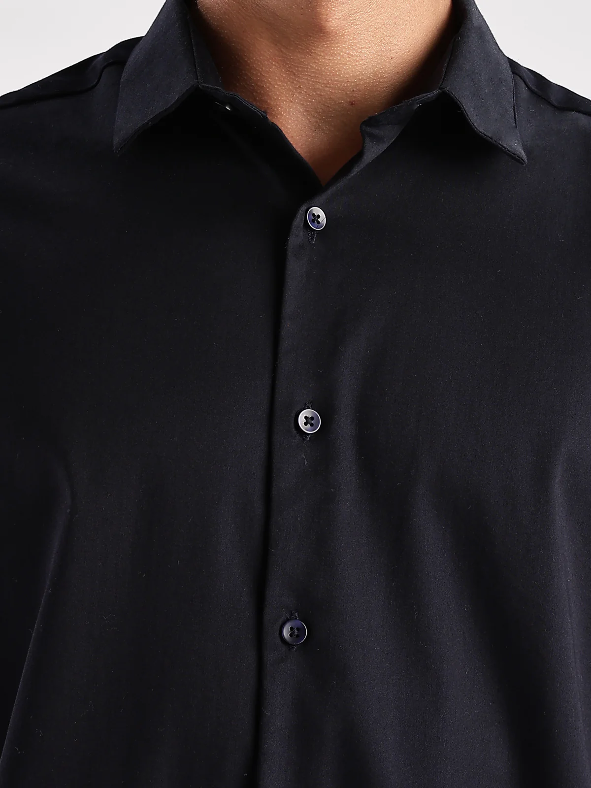 Men Navy Blue Casual Shirt - Image 2