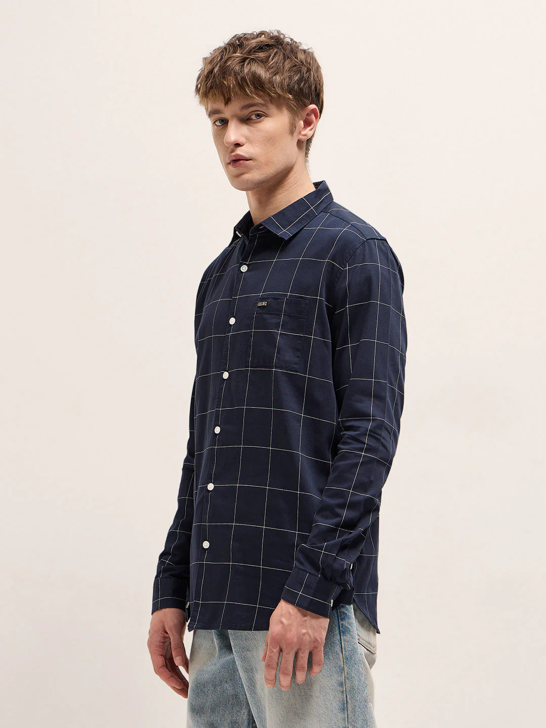 Men Navy Blue Checkered Slim Fit Casual Shirt - Image 3