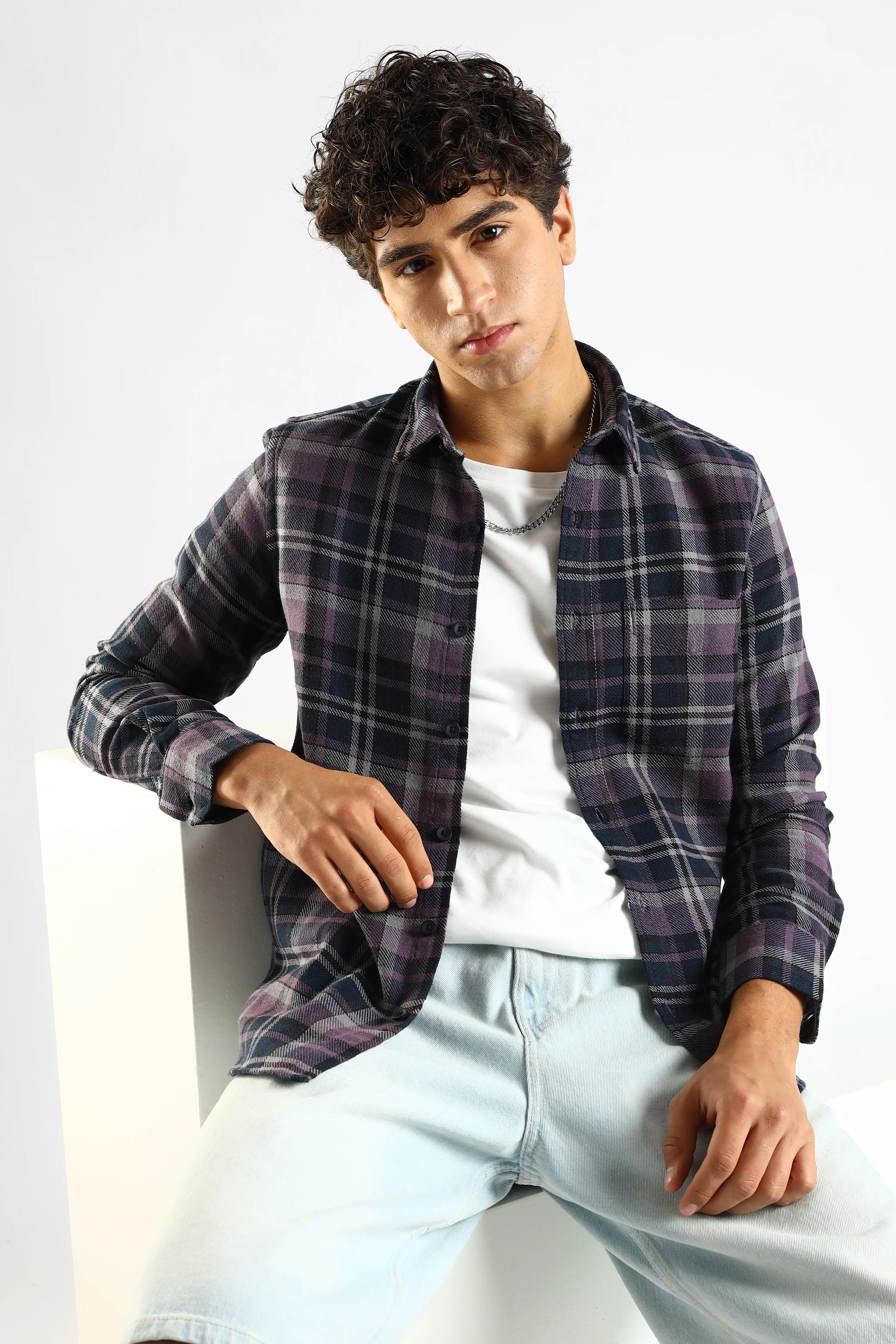 Men Navy Blue Cotton Blend Checked Shirt - Image 7