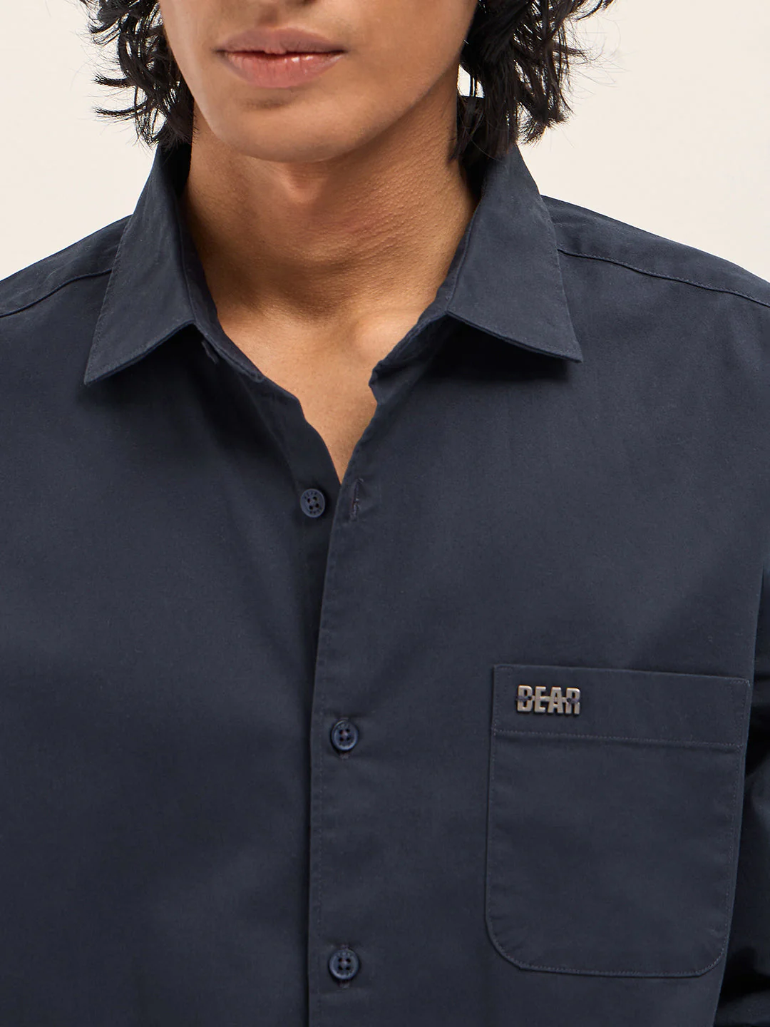 Men Navy Blue Cotton Blend Solid Slim Fit Casual Shirt - Image 5