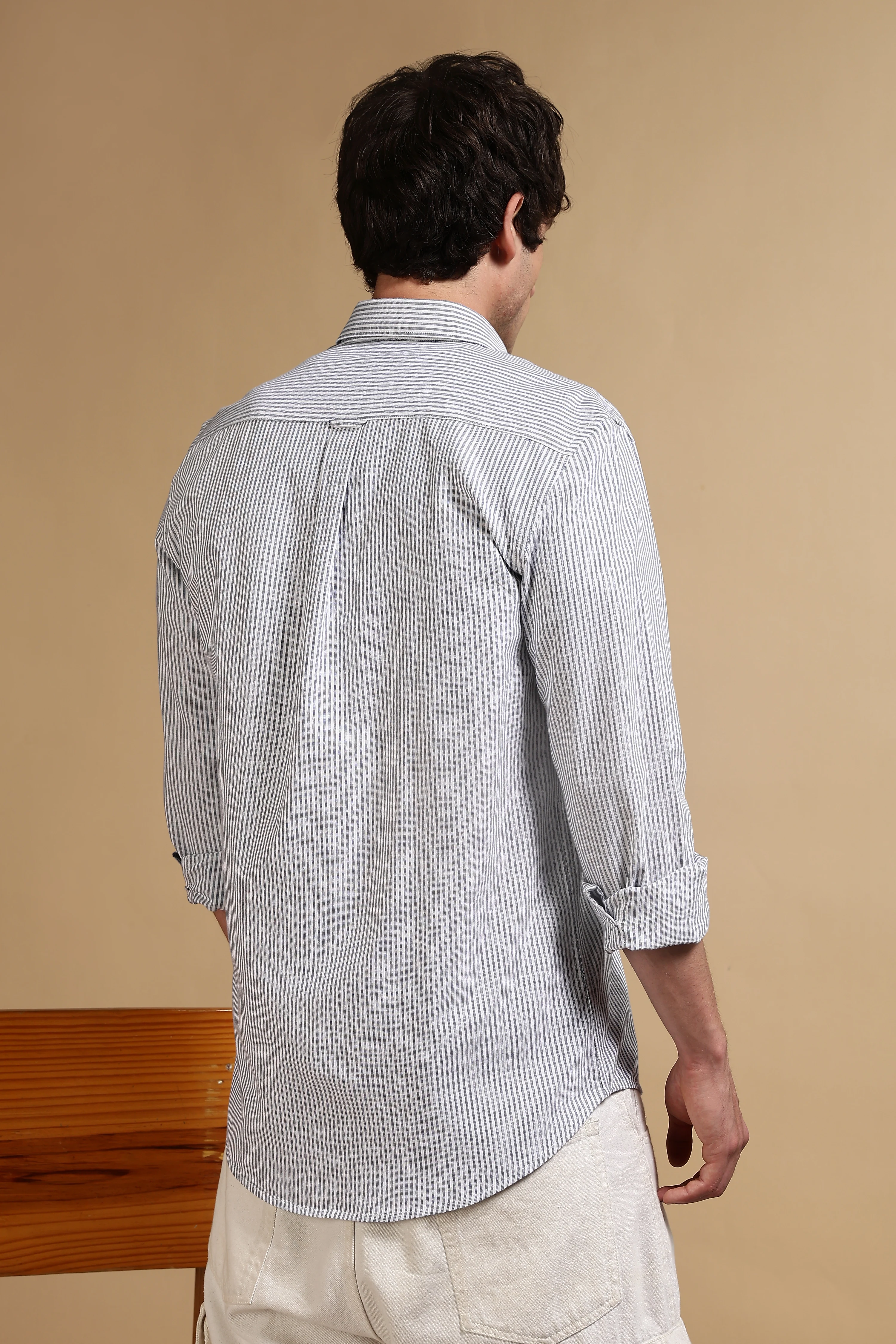 Men Navy Blue Cotton Oxford Slim Fit Striped Shirt - Image 4
