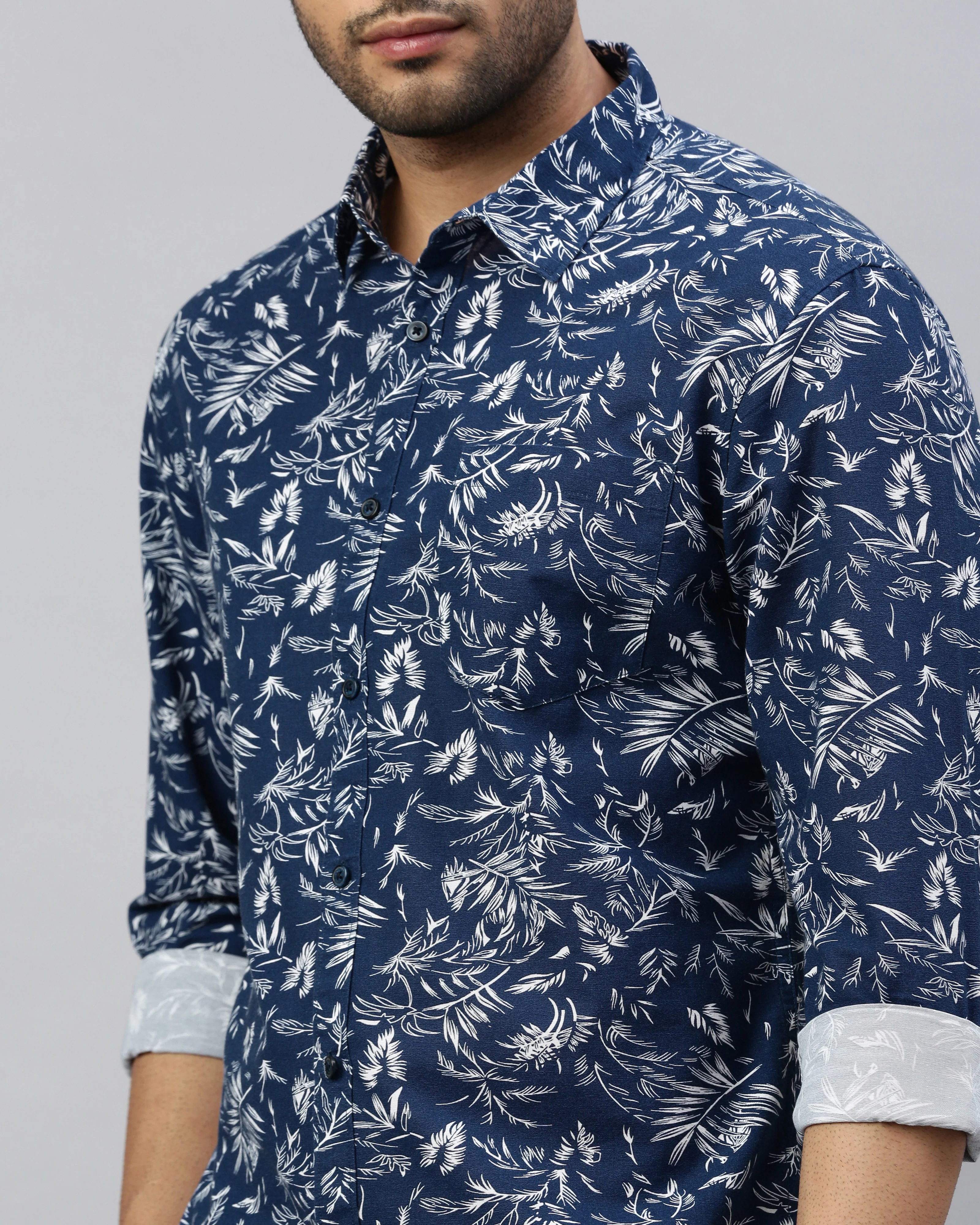 Men Navy Blue Cotton Slim Shirt - Image 2