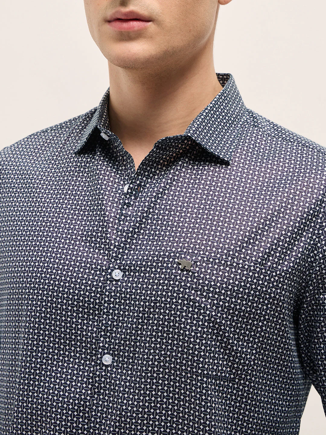 Men Navy Blue Geometric Printed Tailored Fit Formal Shirt - Image 5