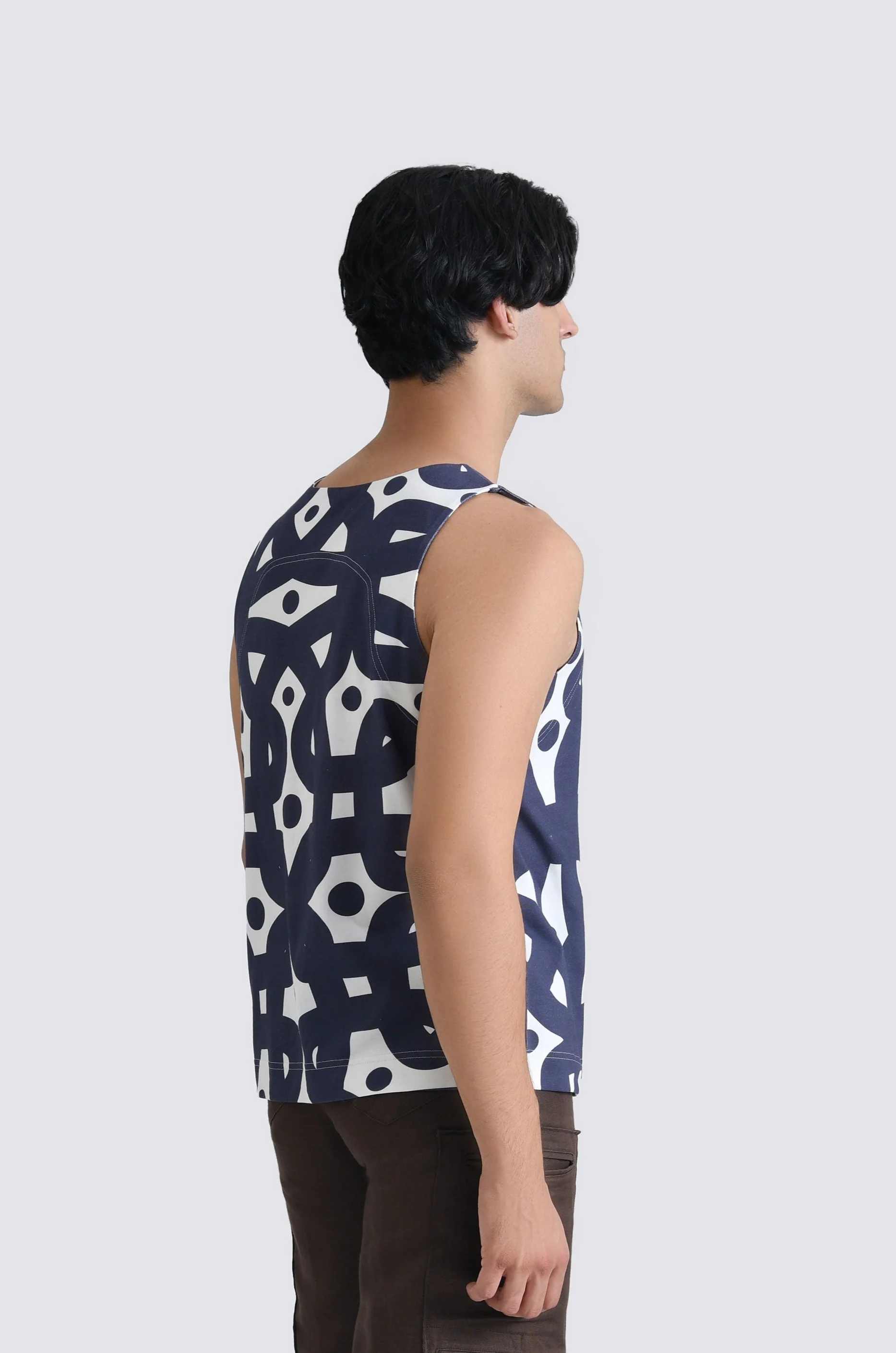 Men Navy Blue Kolam Cotton Tank Top - Image 4