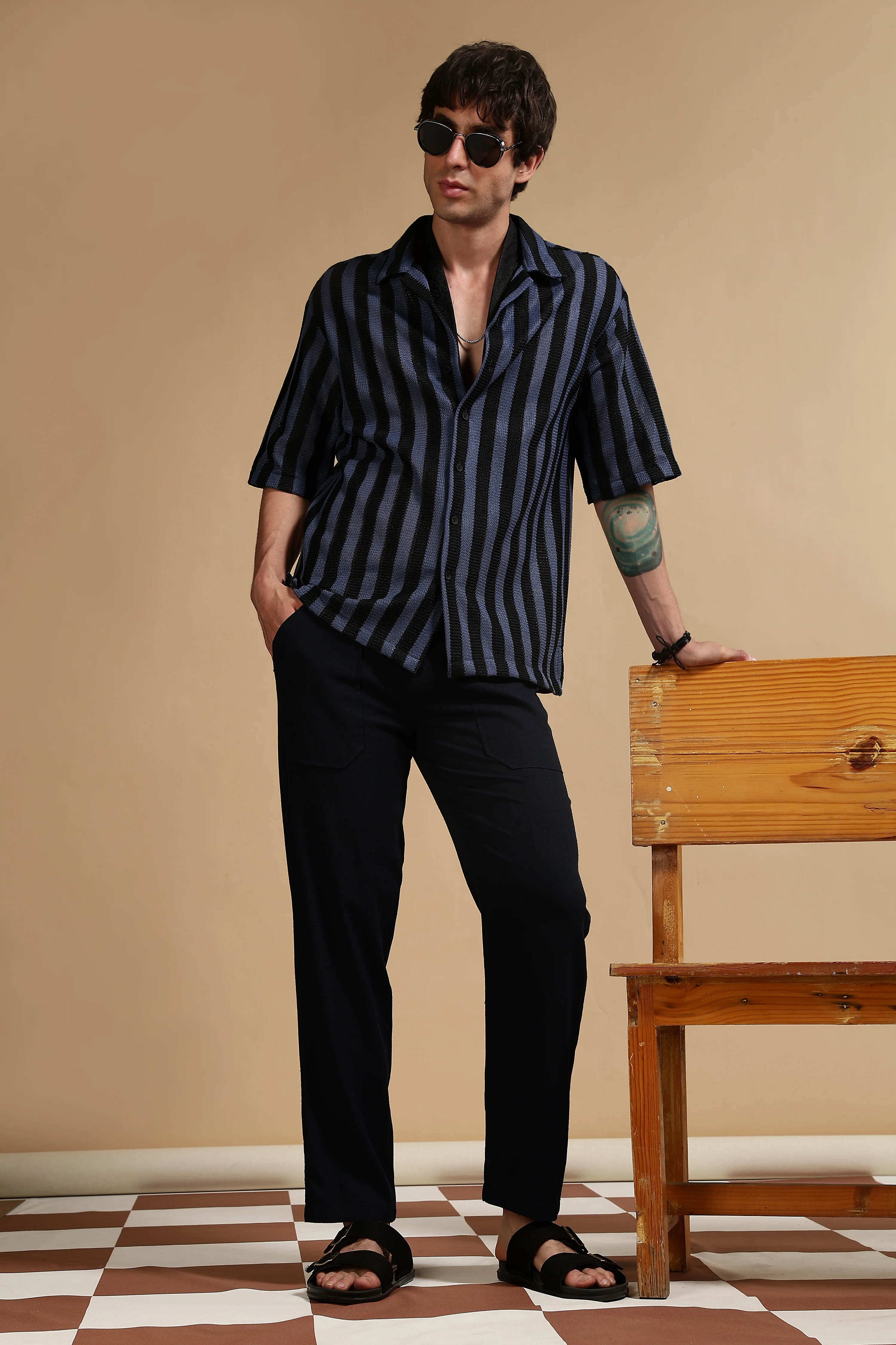 Men Navy Blue Linen Blend Loose Fit Drawcord Trousers - Image 2
