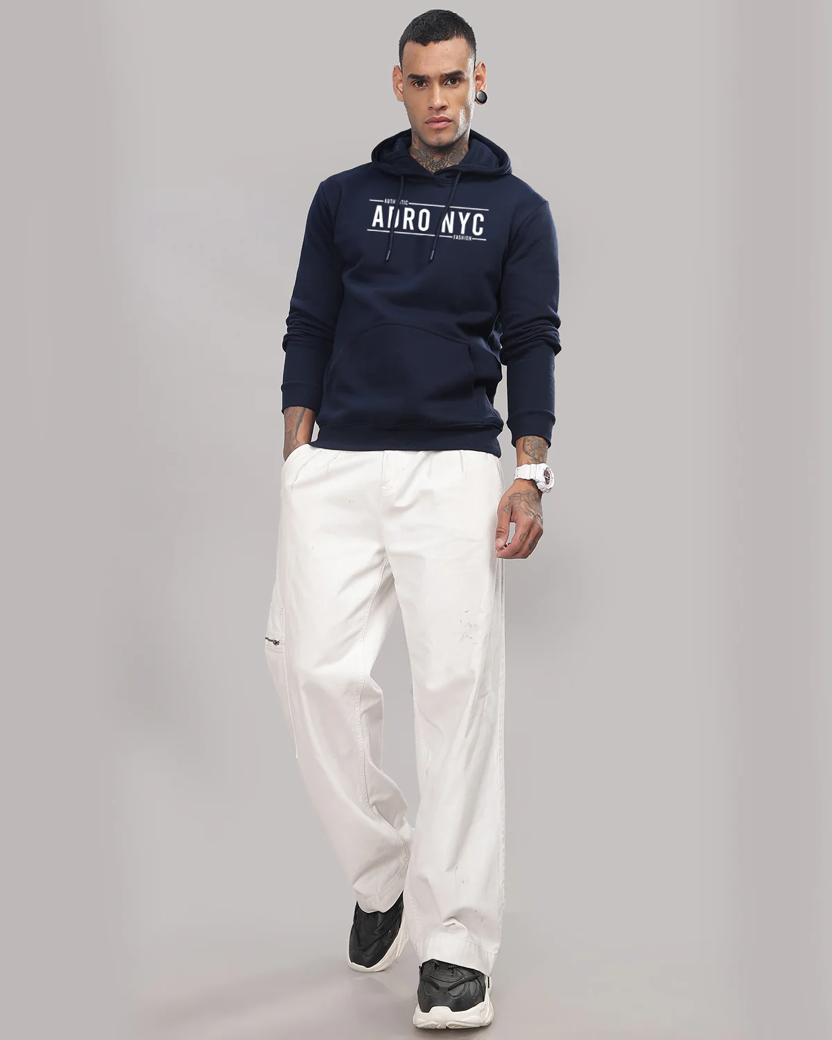 Men Navy Blue Printed Hoodie - Image 4