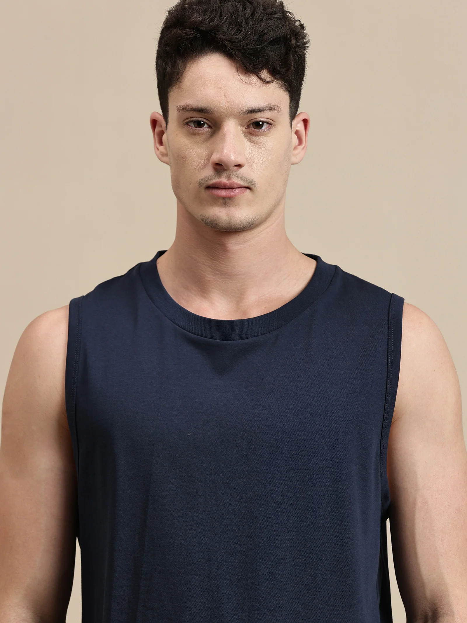 Men Navy Blue Sleeveless T-Shirt - Image 4