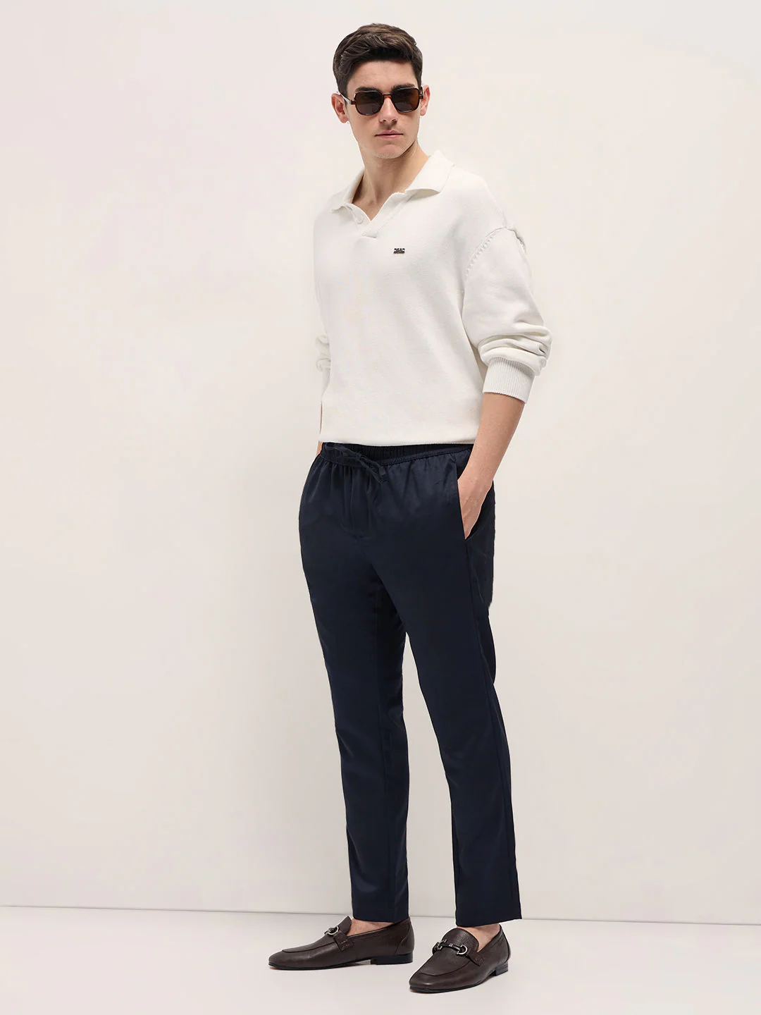 Men Navy Blue Slim Fit Formal Trouser - Image 4