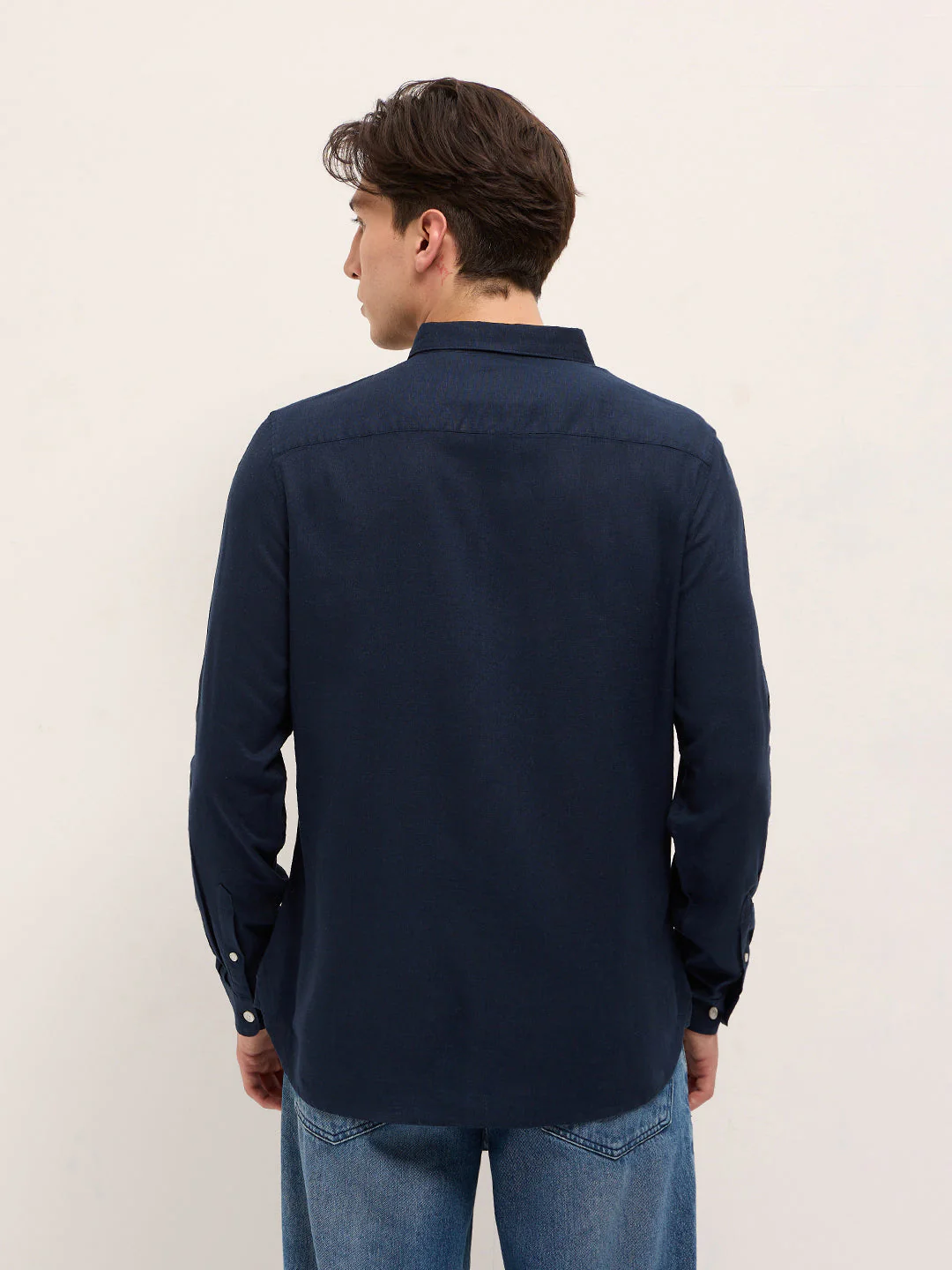 Men Navy Blue Solid Lyocell Slim Fit Casual Shirt - Image 2