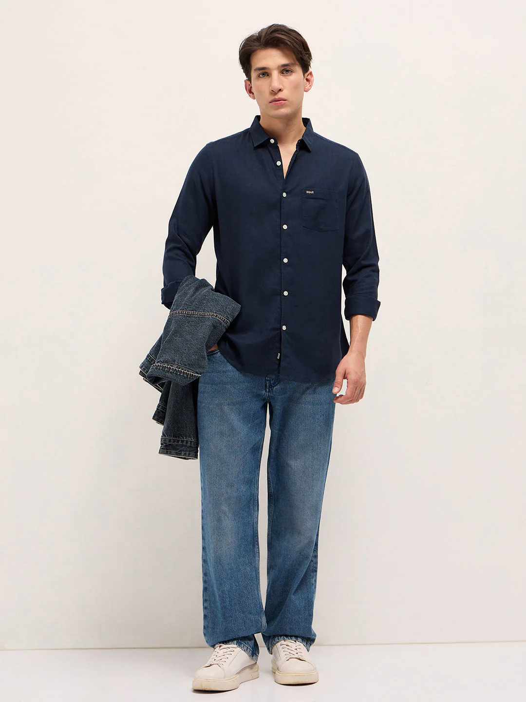 Men Navy Blue Solid Lyocell Slim Fit Casual Shirt - Image 4