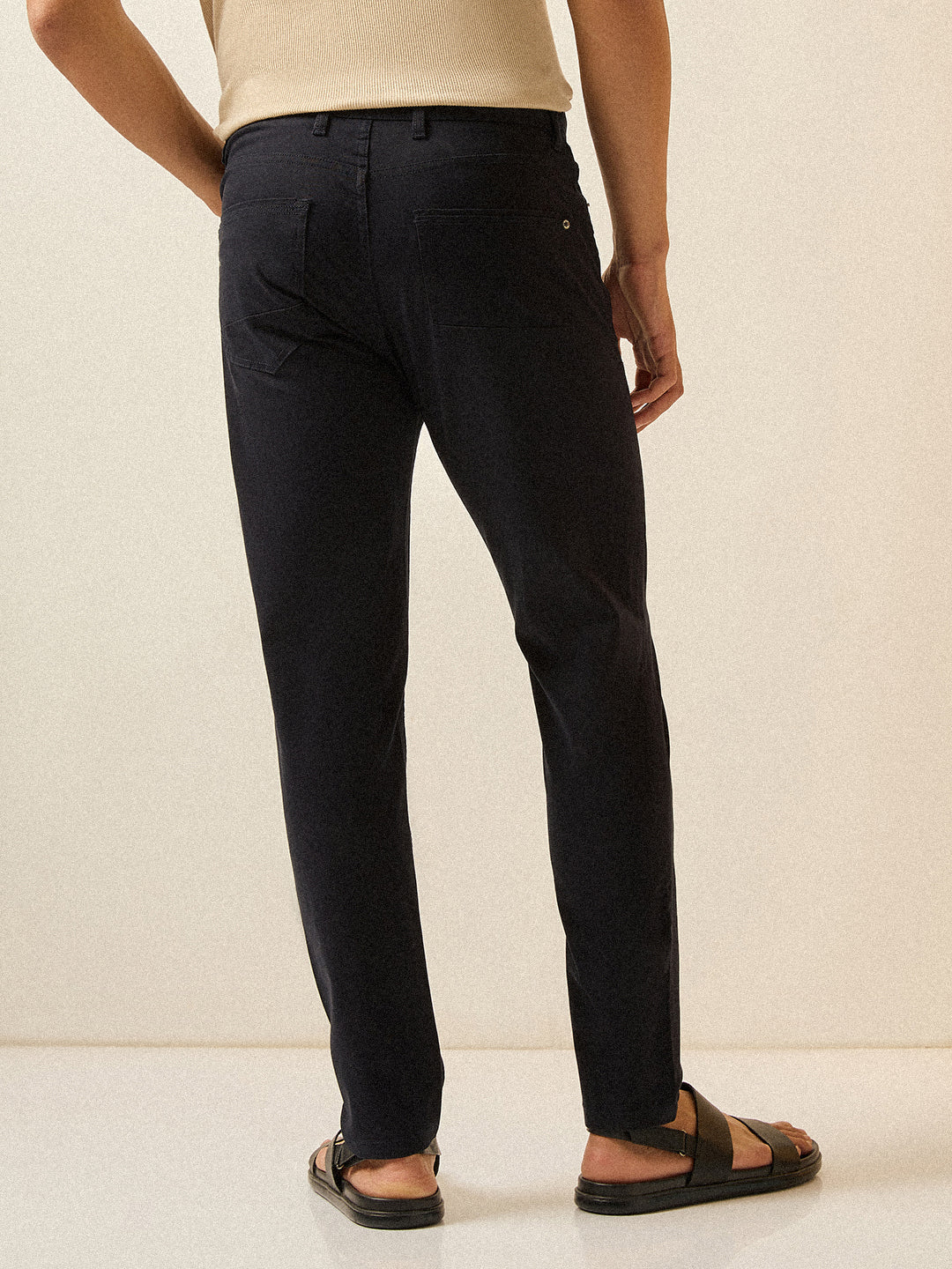 Men Navy Blue Solid Slim Fit Casual Chino Trouser - Image 2