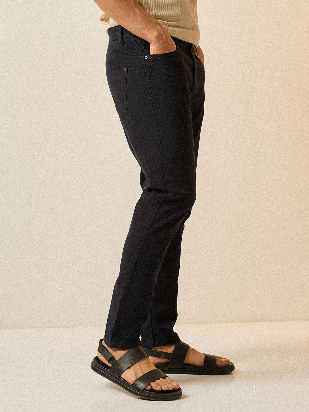 Men Navy Blue Solid Slim Fit Casual Chino Trouser - Image 3