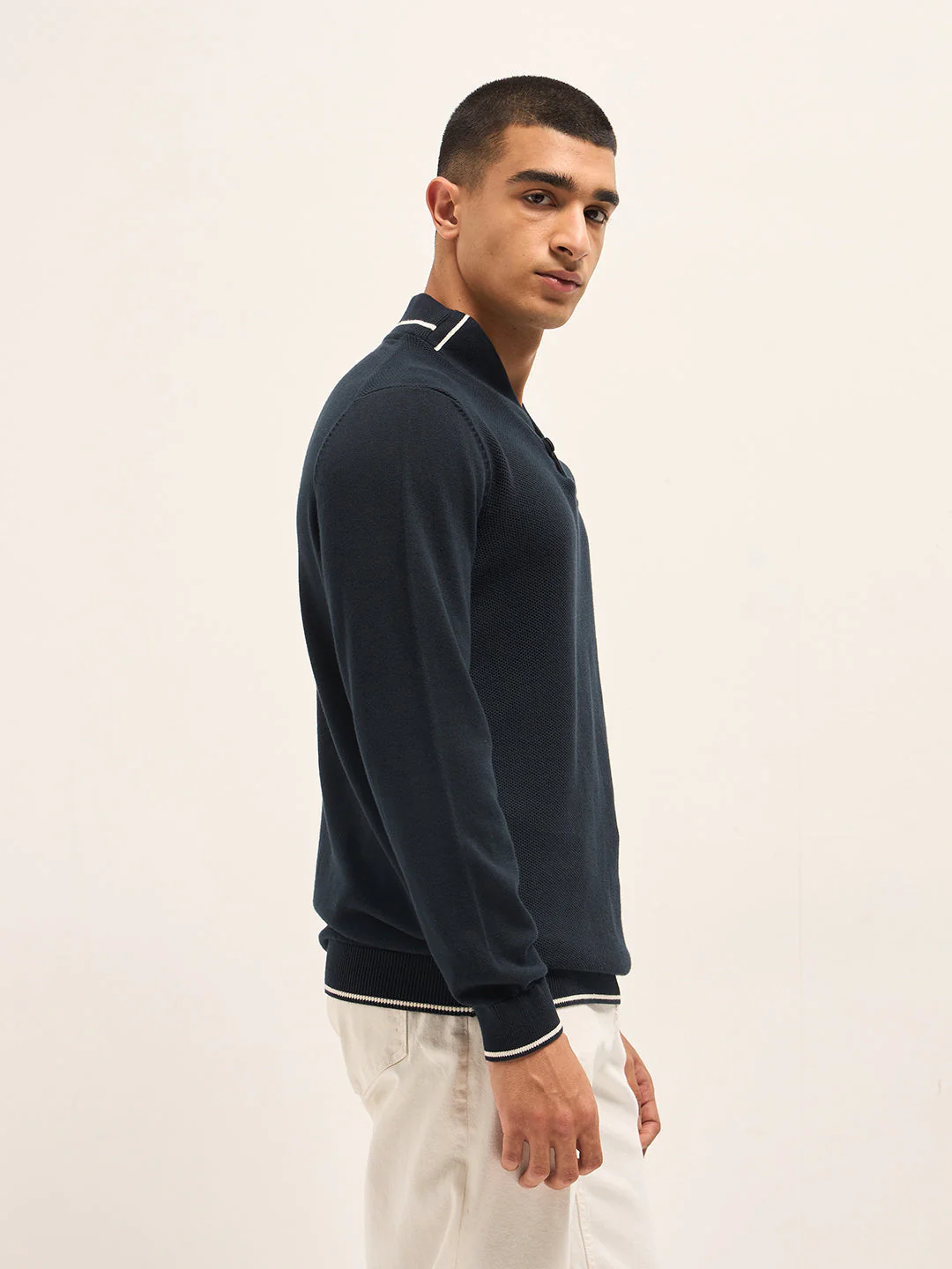 Men Navy Blue Textured Slim Fit Shawl Collar Full Sleeve T-shirt - Image 3