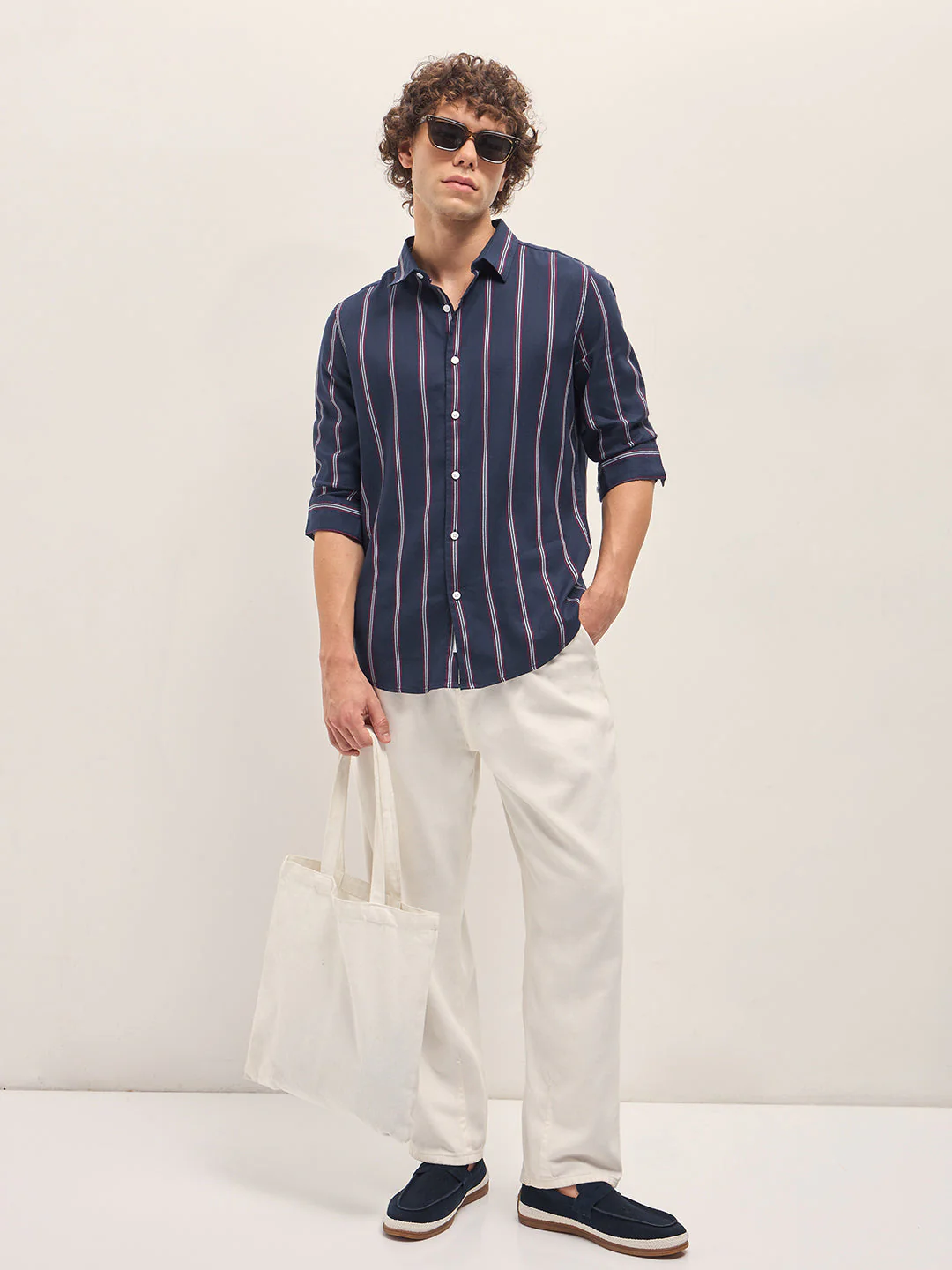 Men Navy Casual Shirt - Image 4