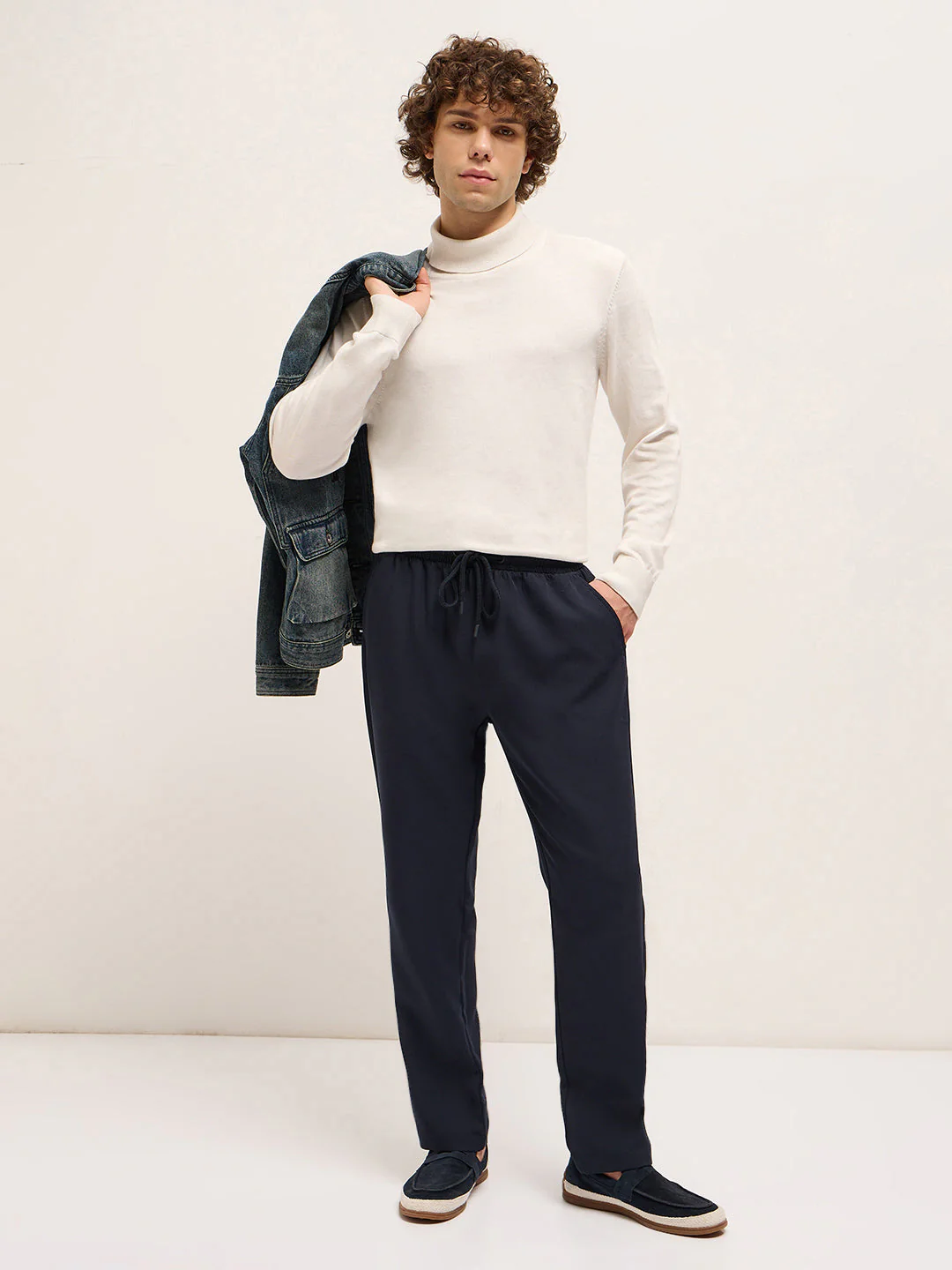 Men Navy Classic Korean-Inspired Elastic Waist Casual Trouser - Image 4