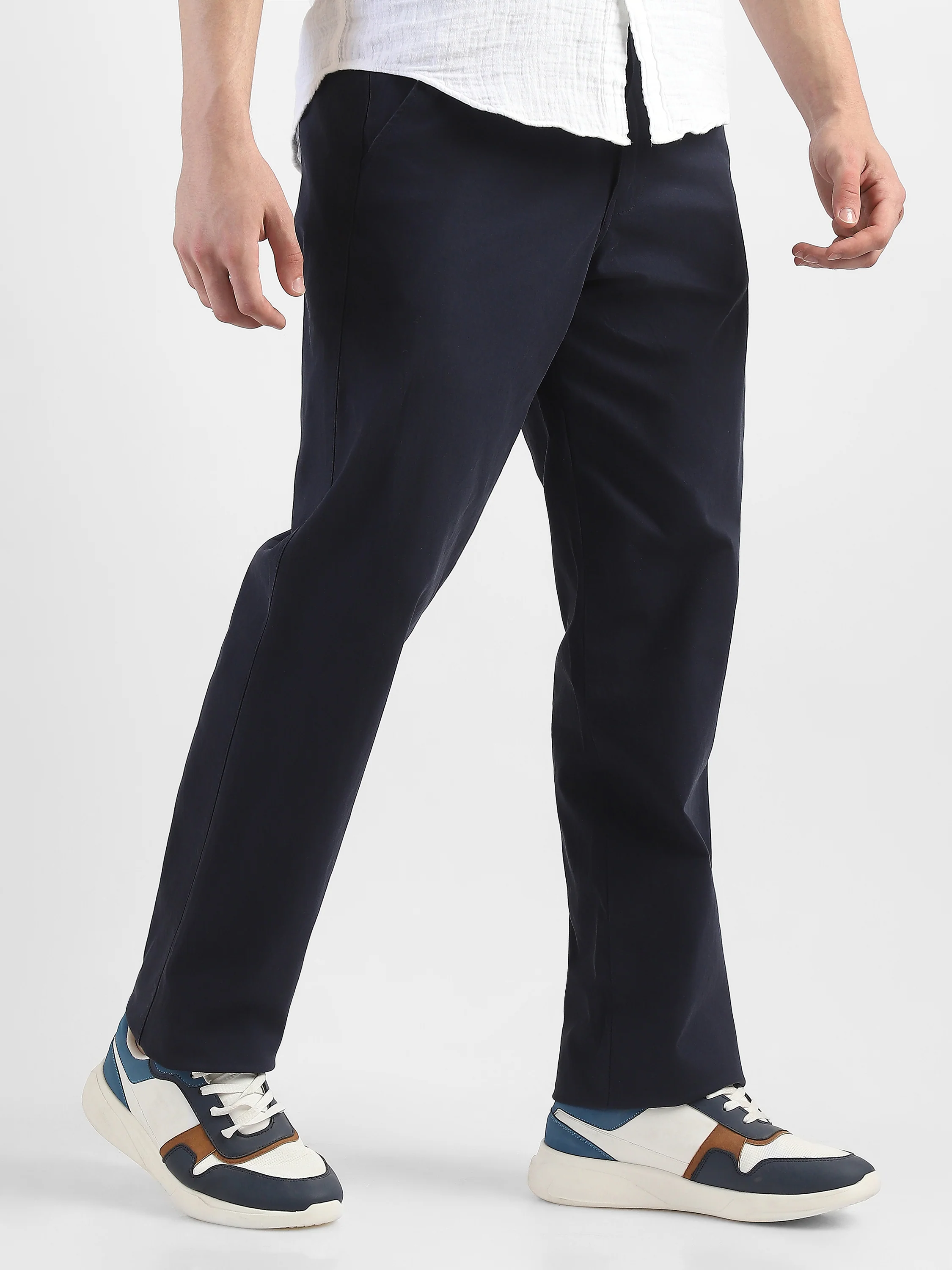Men Navy Straight Fit Trousers - Image 3
