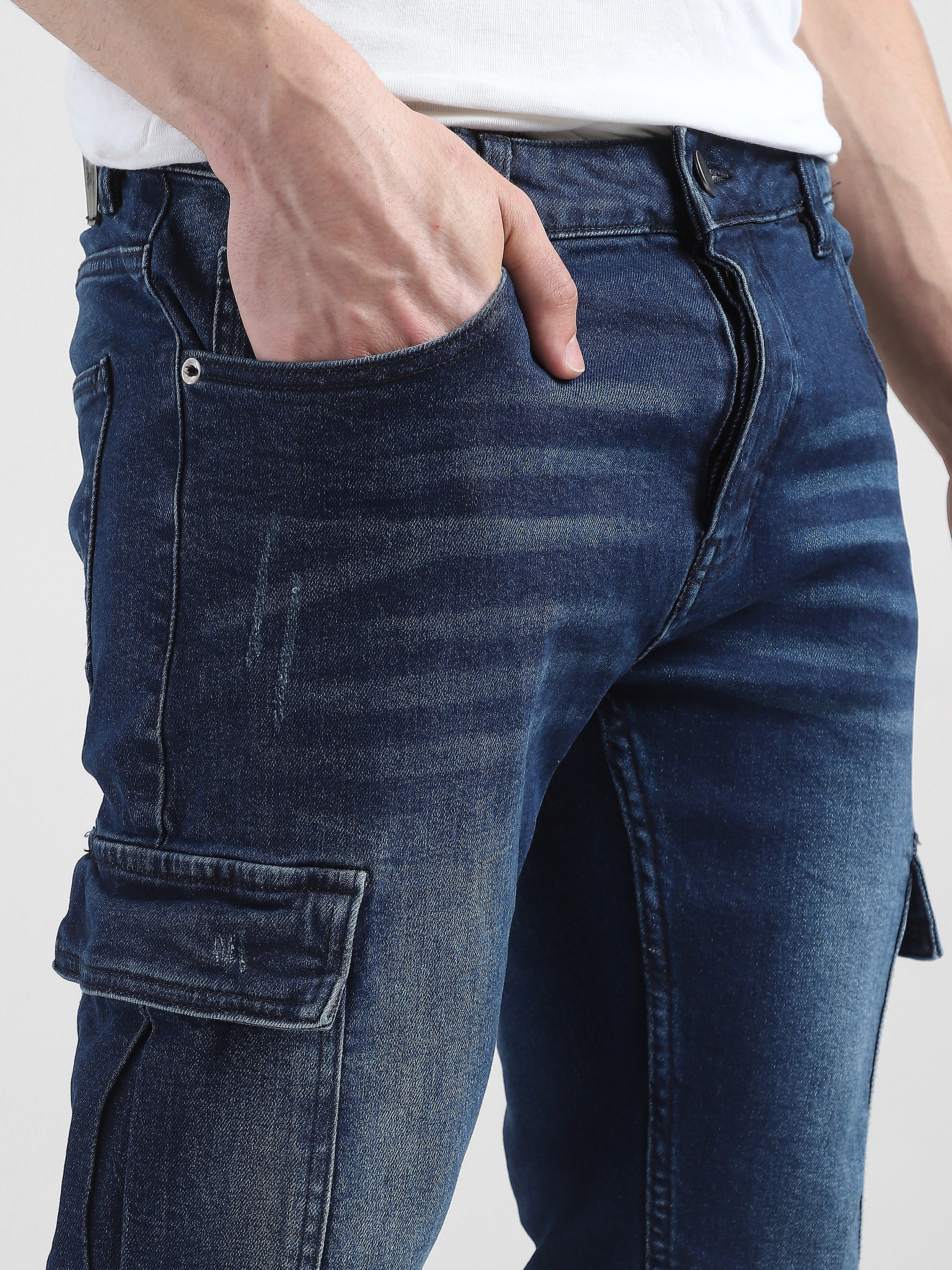 Men Navy Denim Mid Rise Cargo Pants - Image 6