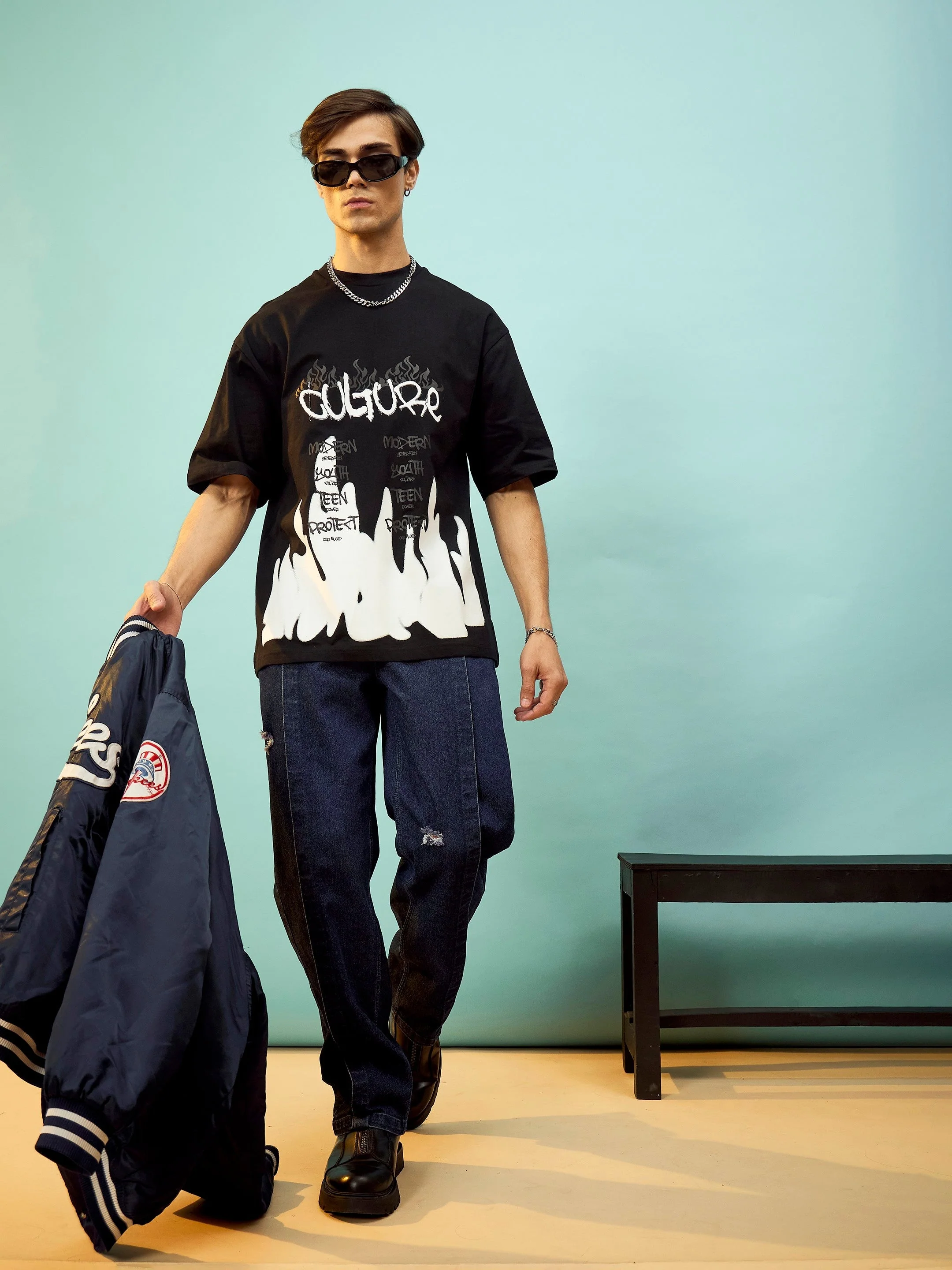 Men Navy Front Detail Oversized Jeans - Image 5