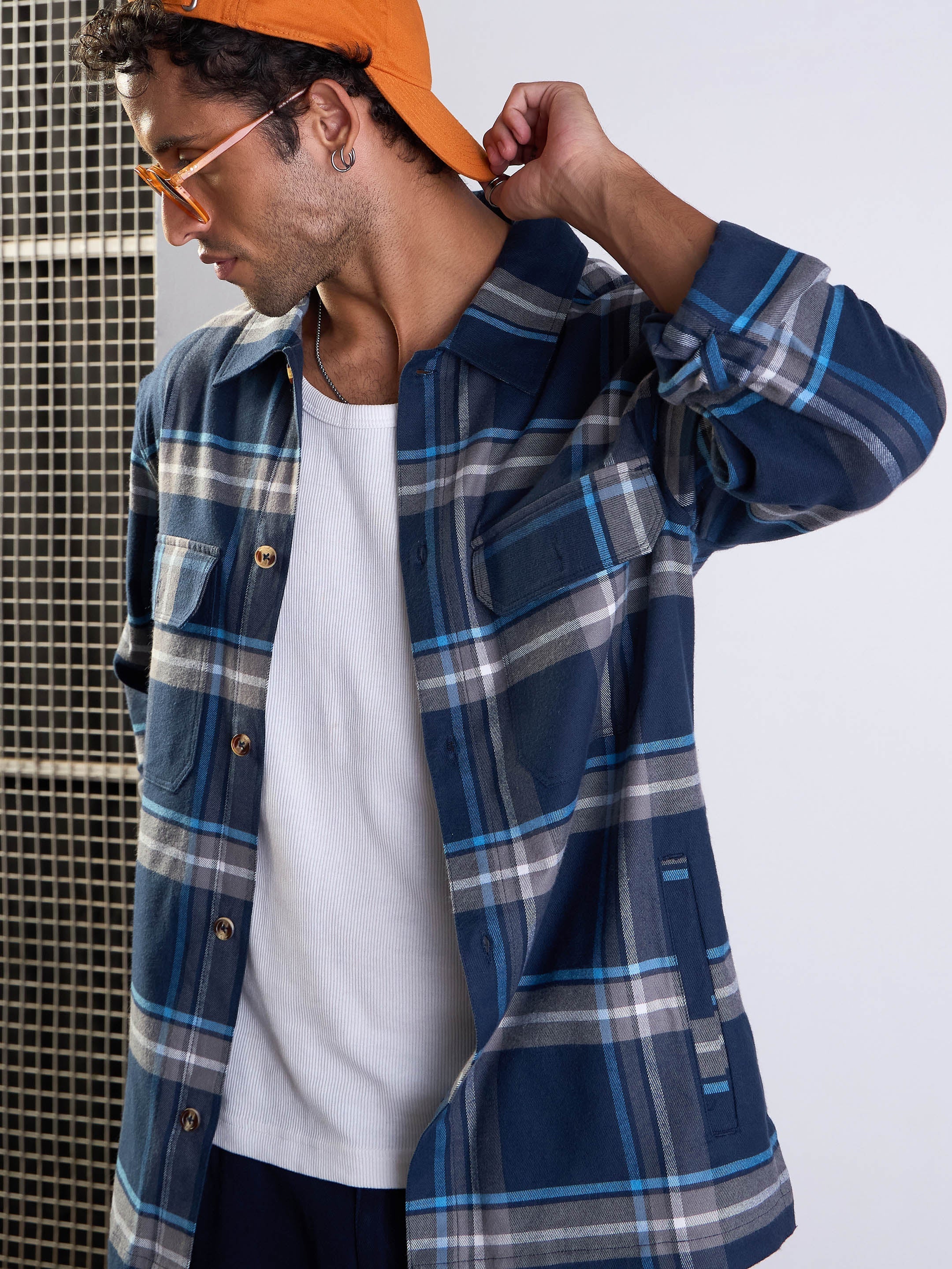 Men Navy & Grey Check Side Pocket Shacket - Image 2