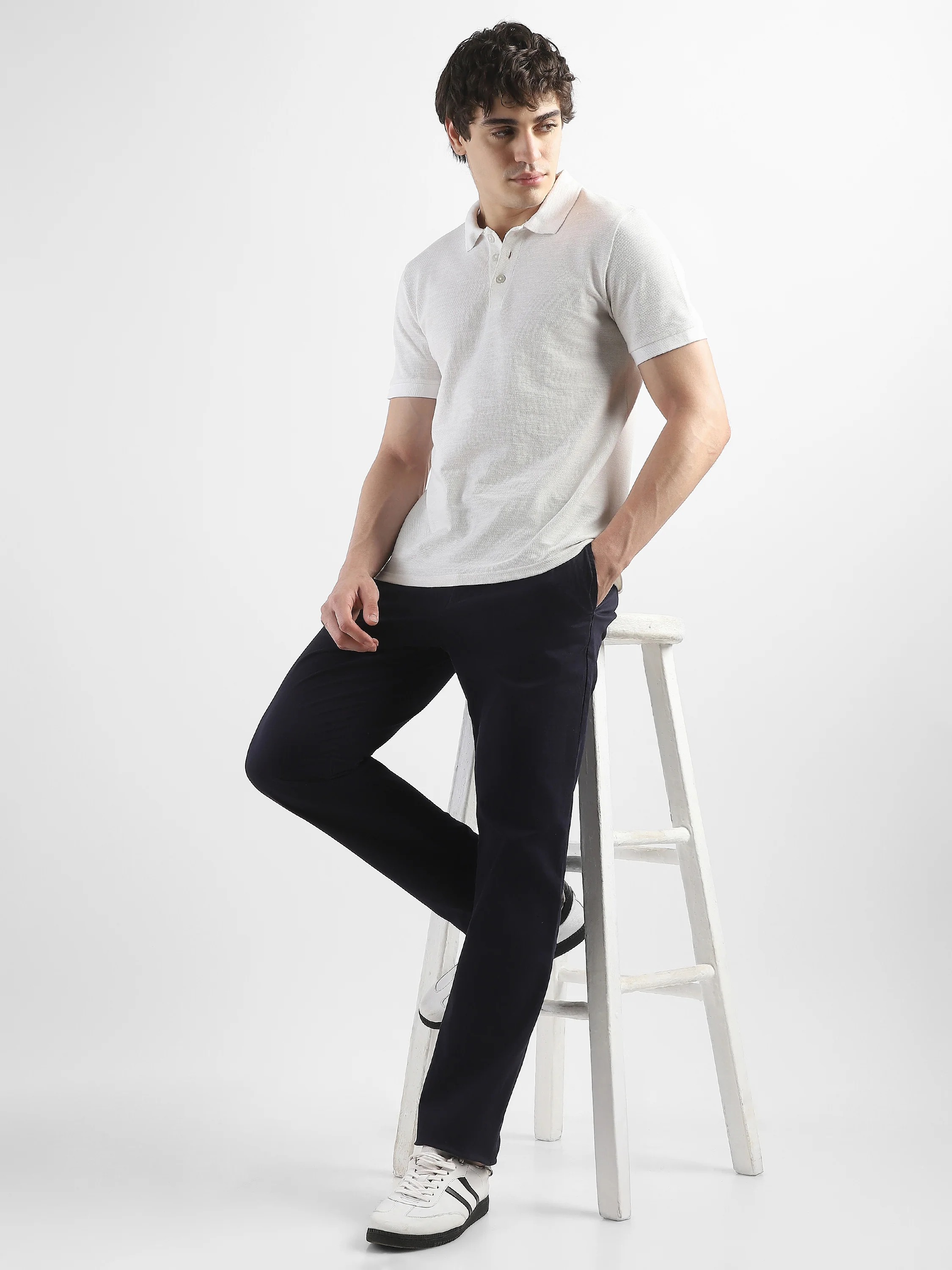 Men Navy Mid Rise Formal Trousers - Image 2
