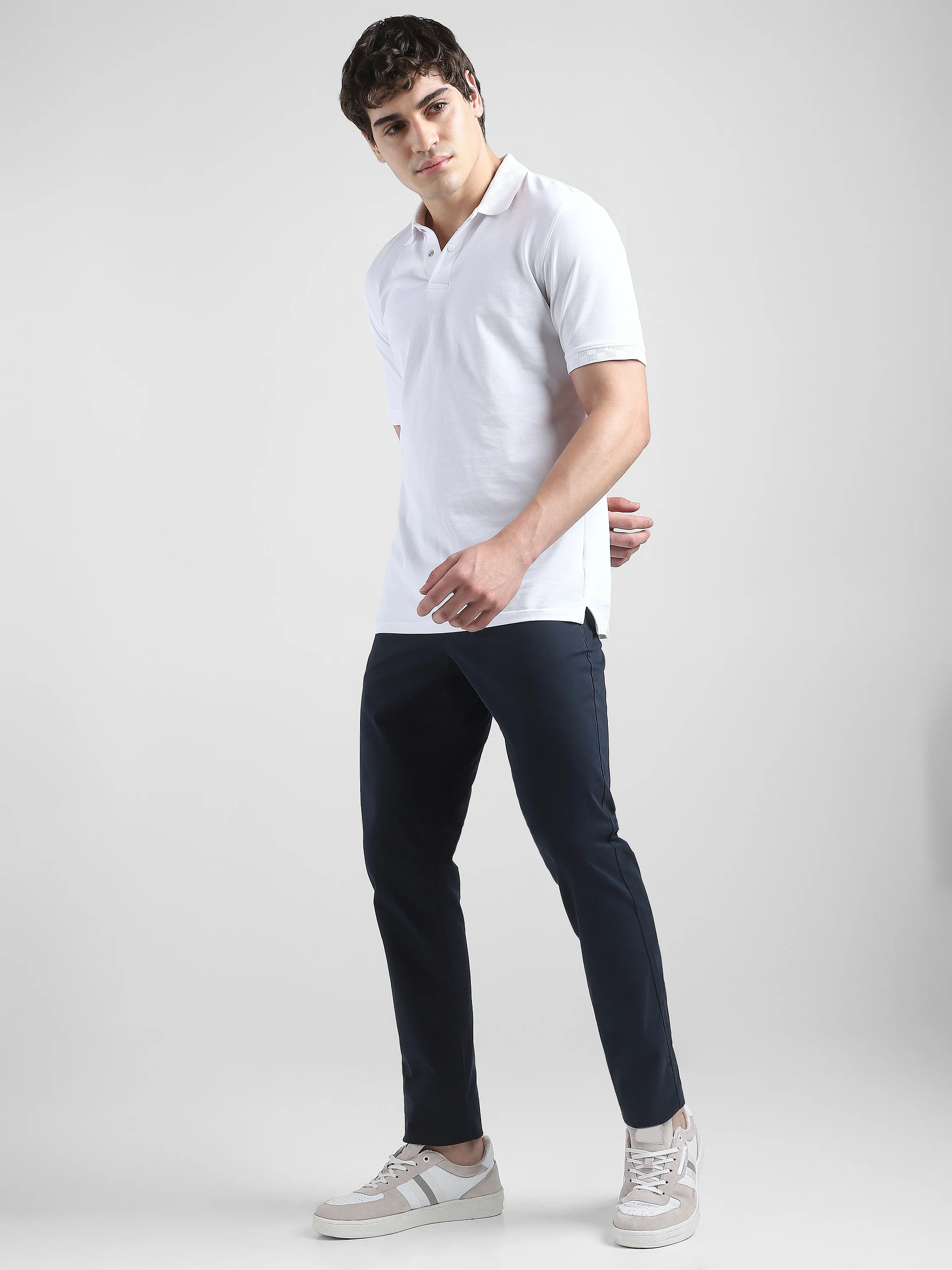 Men Navy Mid Rise Regular Fit Trouser - Image 3