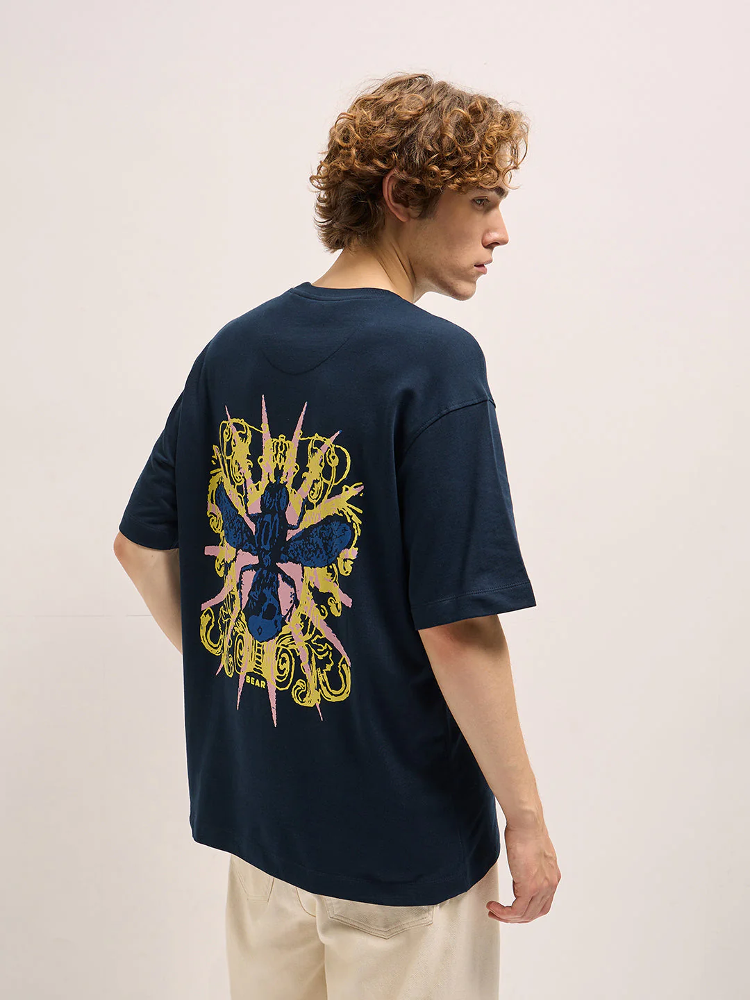 Men Navy Oversize artistic intricate insect graphic Print Crew Neck T-shirt - Image 5