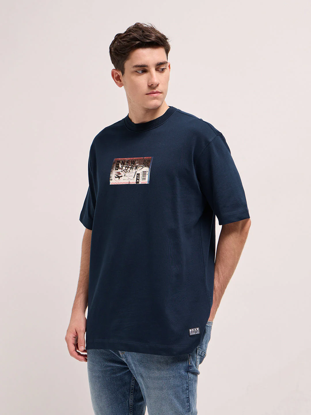 Men Navy Oversize Graphic Printed Crew Neck T-shirt - Image 3