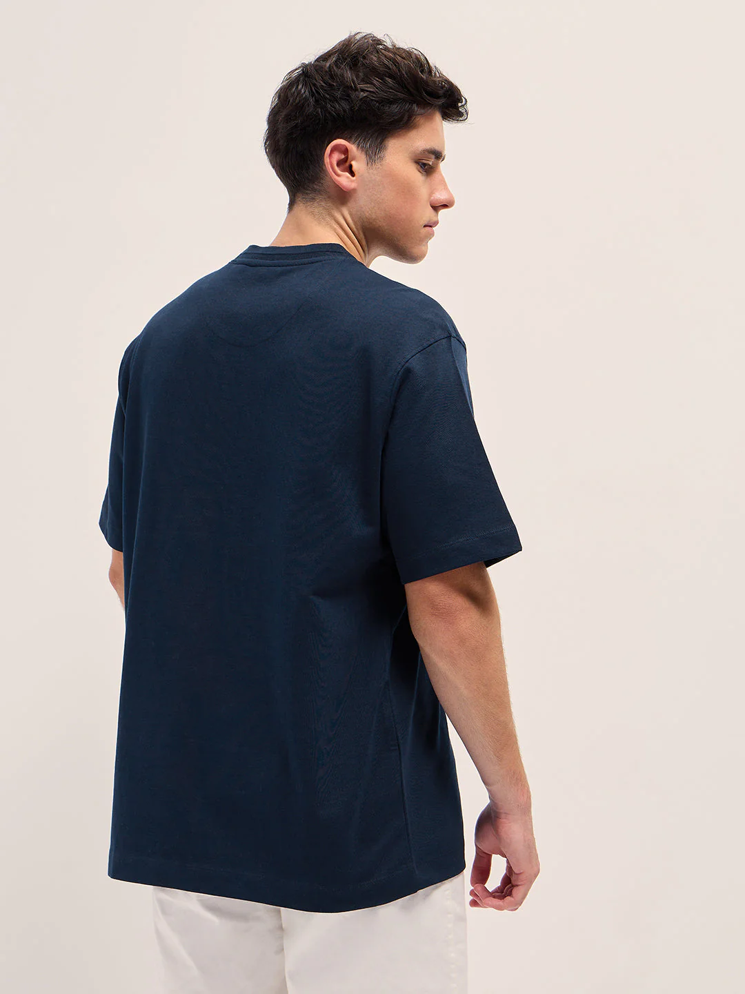 Men Navy Oversize Graphic Printed Crew Neck T-shirt - Image 2